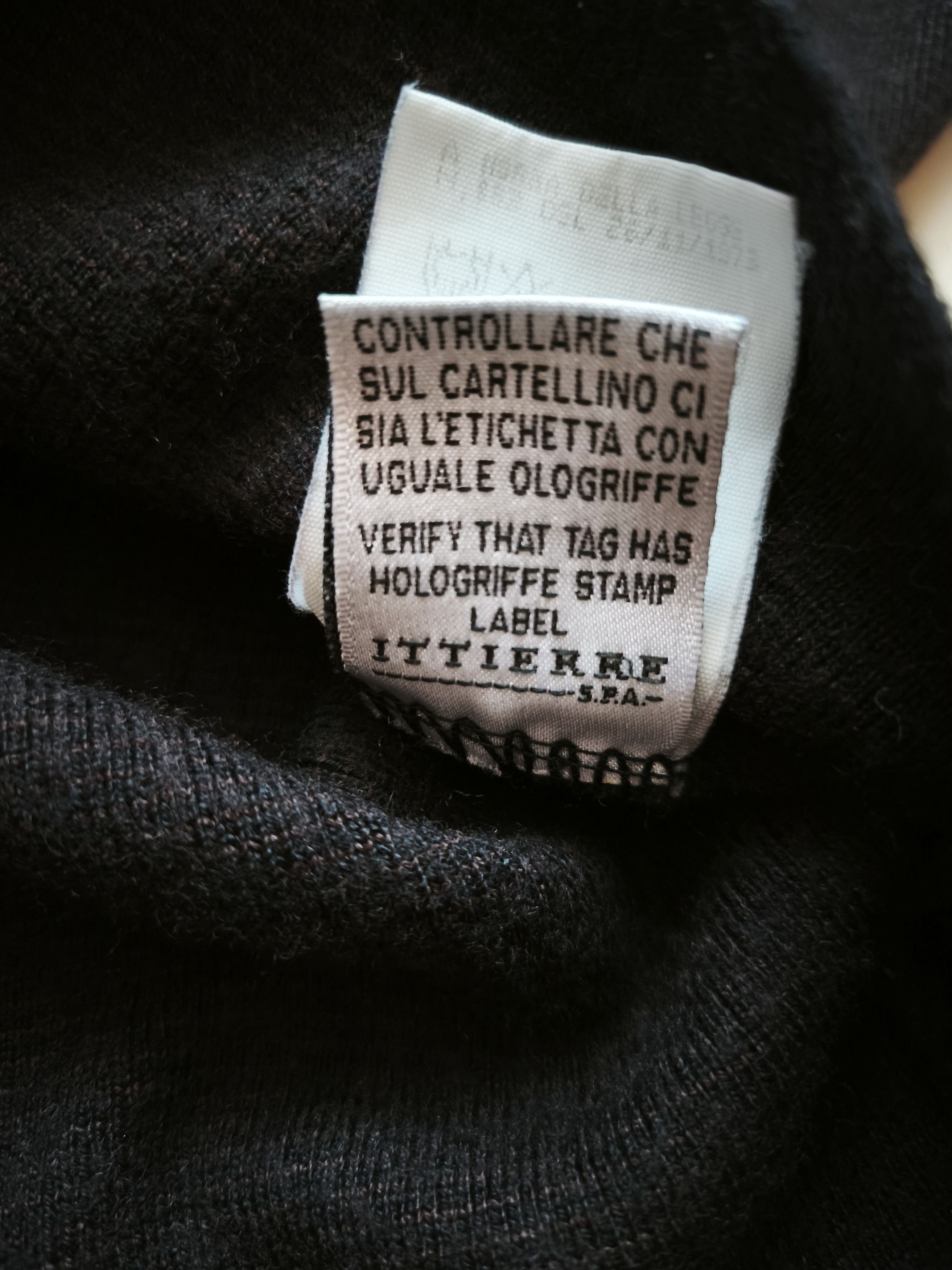 Versace Jeans Couture Vintage Versace Jeans Couture Sweater Ittierre Authentic 90s Size US M / EU 48-50 / 2 - 4 Thumbnail