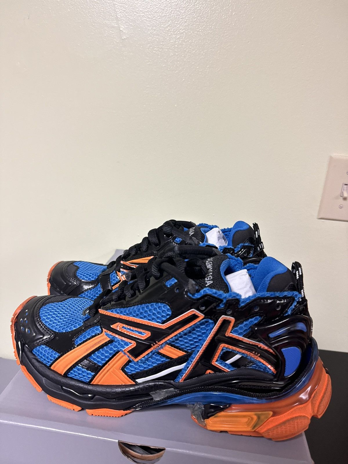 Balenciaga Balenciaga Blue and Orange runner 41 Size US 8 / EU 41 - 2 Thumbnail