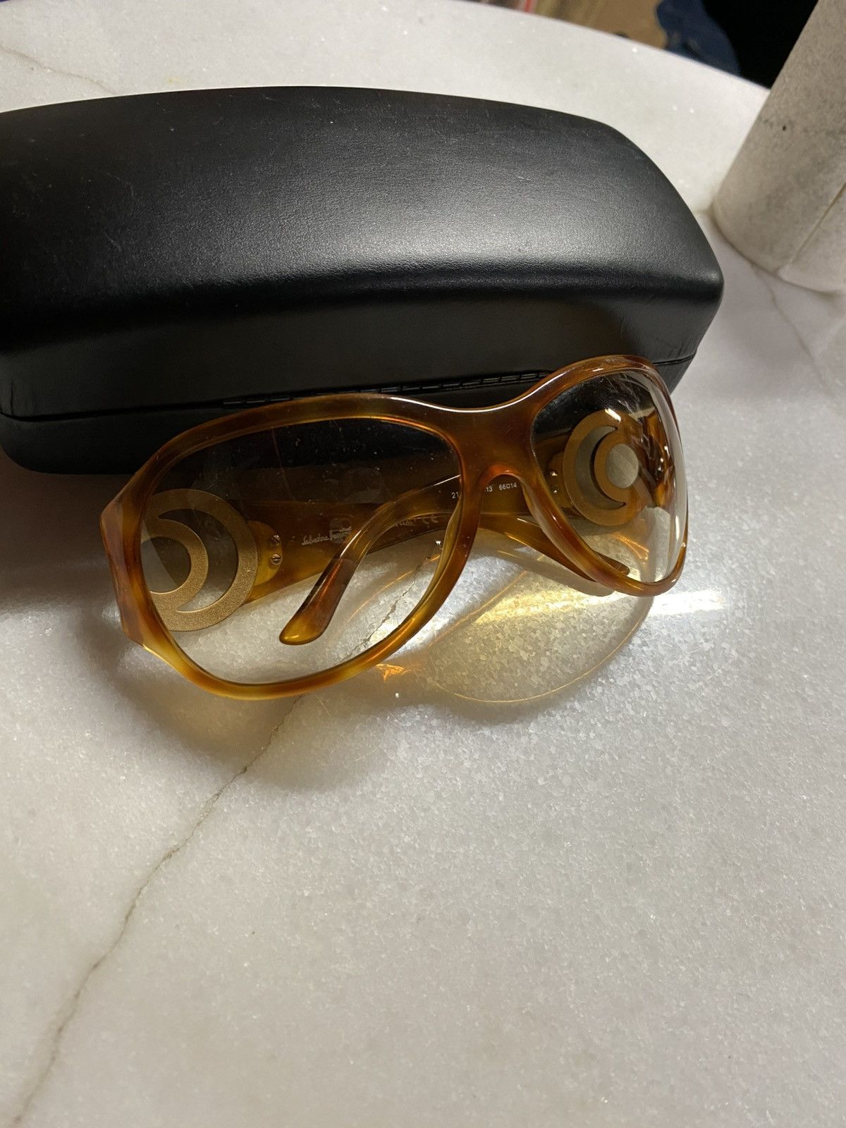 Salvatore Ferragamo Salvatore Ferragamo Sunglasses Women’s Round Shades Size ONE SIZE - 1 Thumbnail