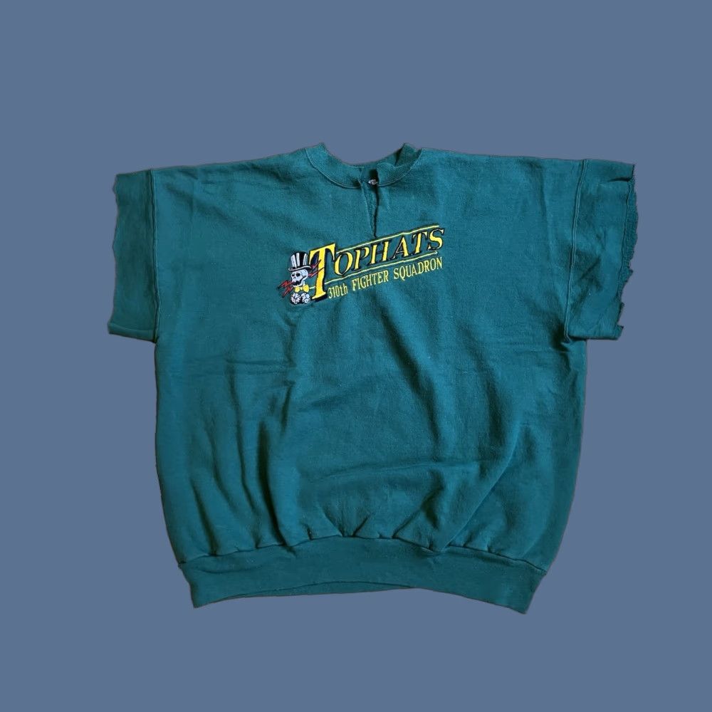Vintage VINTAGE Tophats 310th Fighter Squadron Cut Sleeve Sweatshirt Men’s 2XL Green Graphic Print 90s Army Retro Skull Transportation Shirt Mens Size US XXL / EU 58 / 5 - 1 Thumbnail