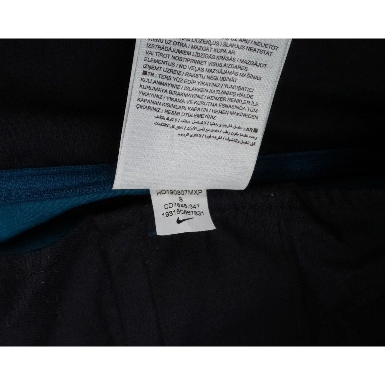 Nike ACG Rare nike acg 2019 multipocket ninja blue woven pants Size US 30 / EU 46 - 11 Thumbnail