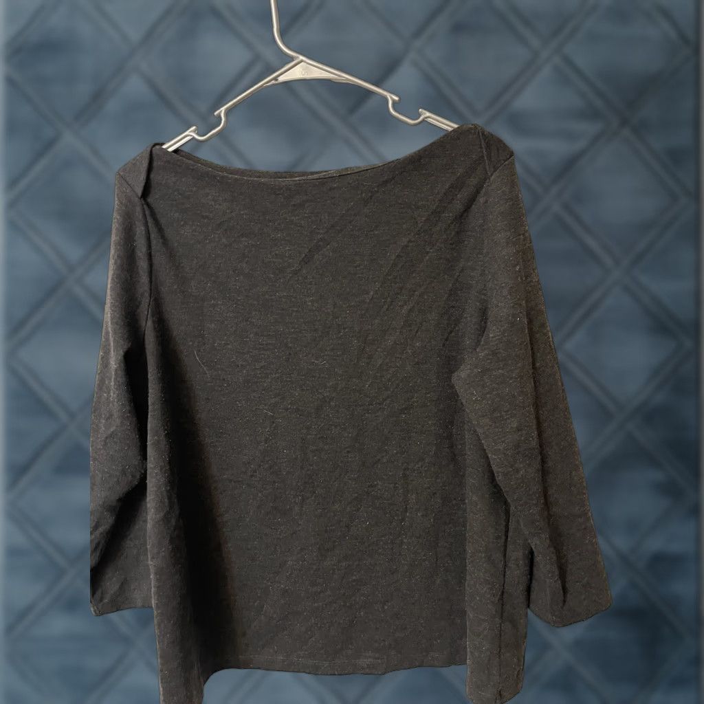 Lands' End Lands’ End Women’s XL Gray Solid 3/4 Sleeve Boat Neck T Shirt Top Womens XL Gray Solid 3/4 Sleeve Boat Neck T Shirt Top Size XL / US 12-14 / IT 48-50 - 1 Thumbnail