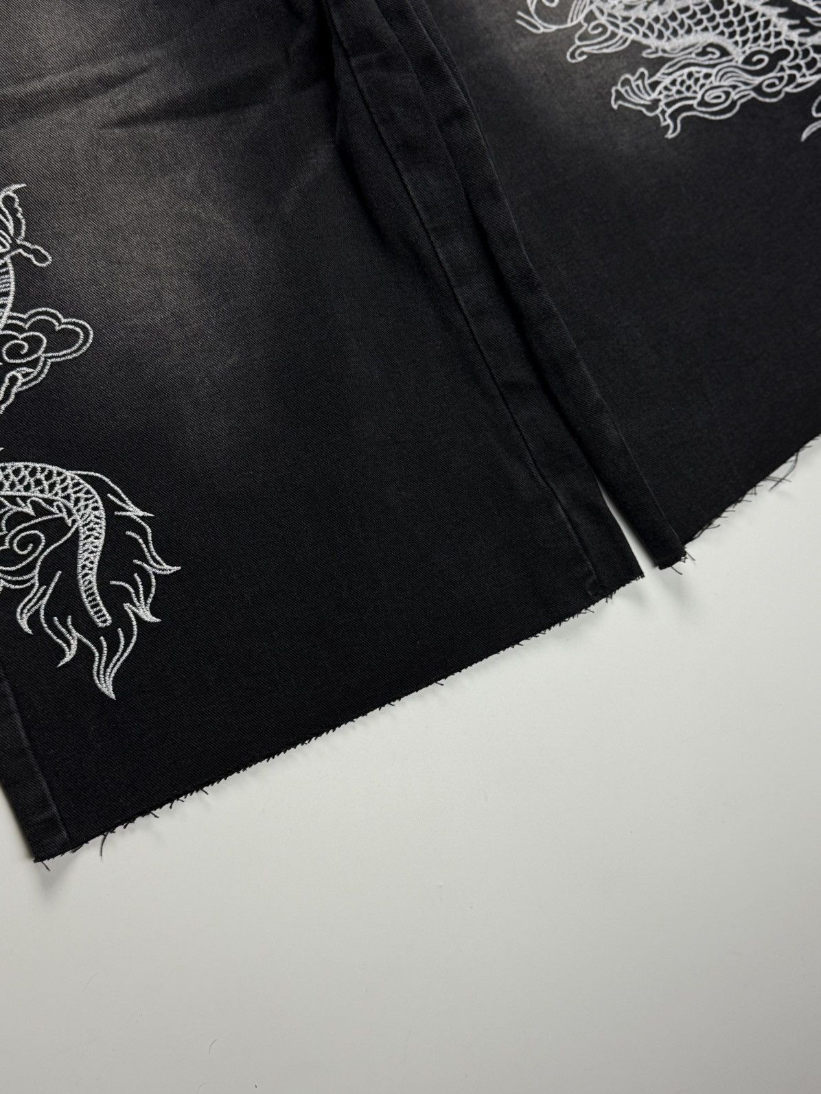 Designer × Vintage Baggy Jorts wide leg dragons skate opium hip-hop Size US 33 - 4 Thumbnail