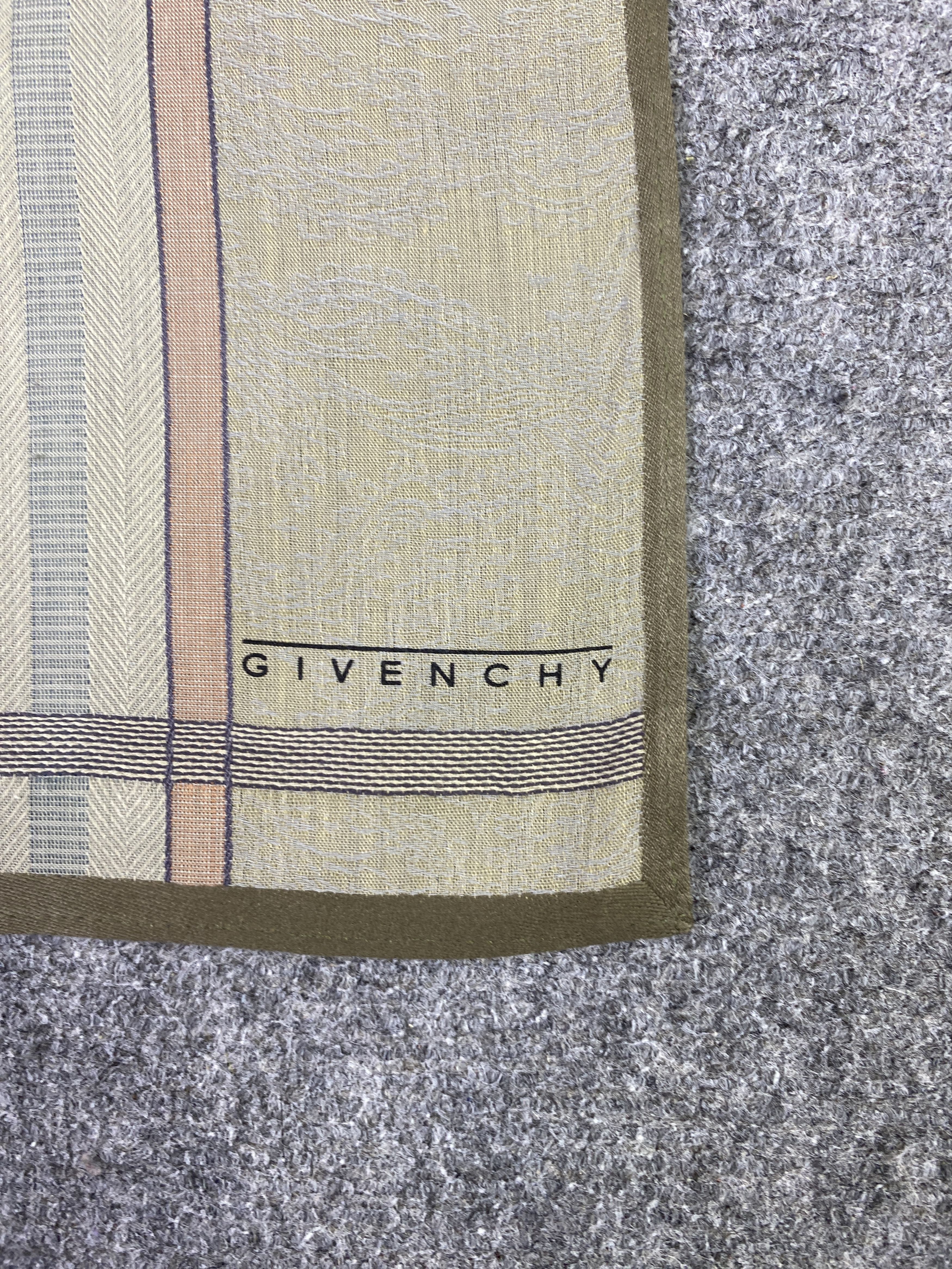 Givenchy Vintage Givenchy Handkerchief / Neckerchief KT0048 Size ONE SIZE - 5 Thumbnail