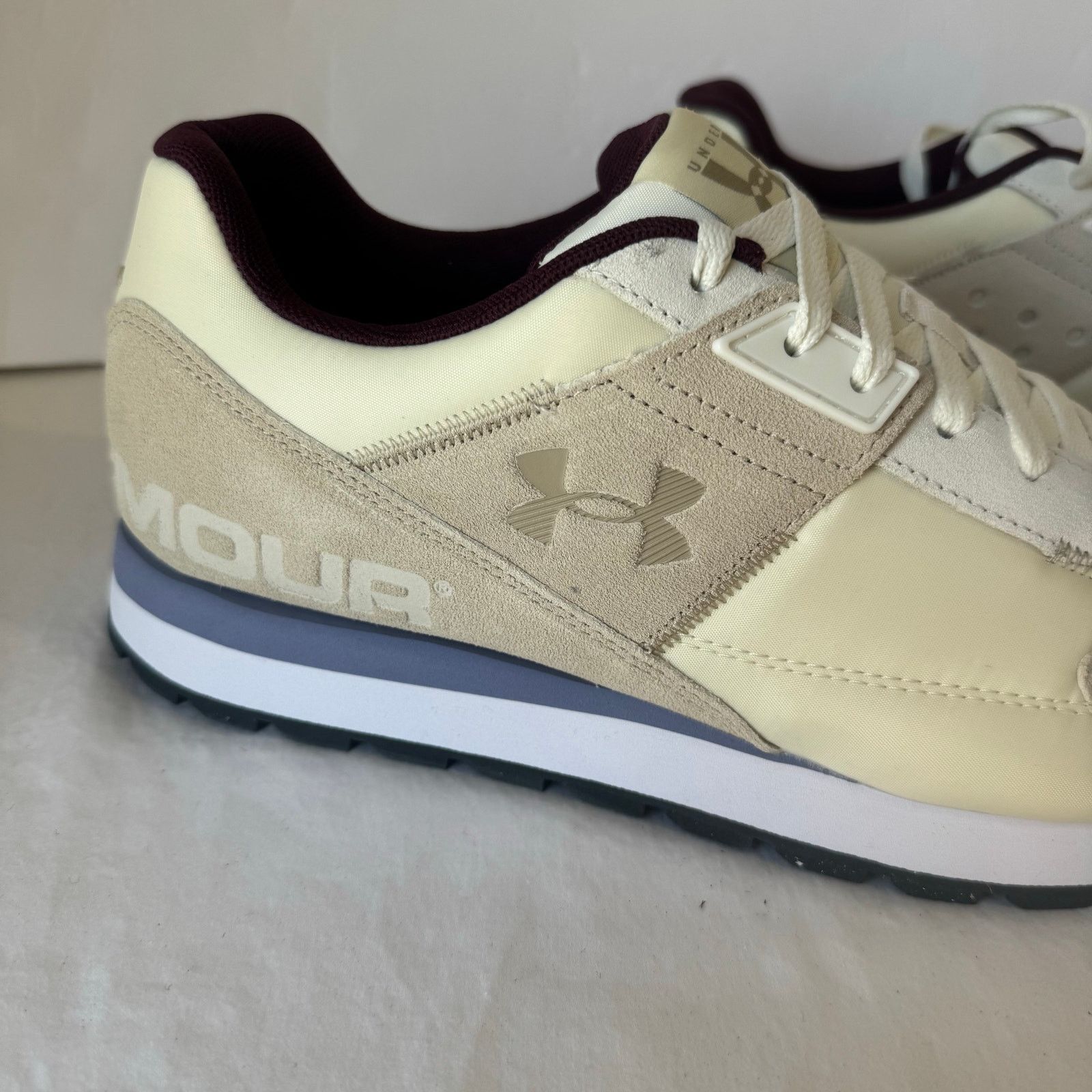 Under Armour NIB Under Armour Essential Runner Sneakers Men's size 11.5 Size US 11.5 / EU 44-45 - 8 Thumbnail