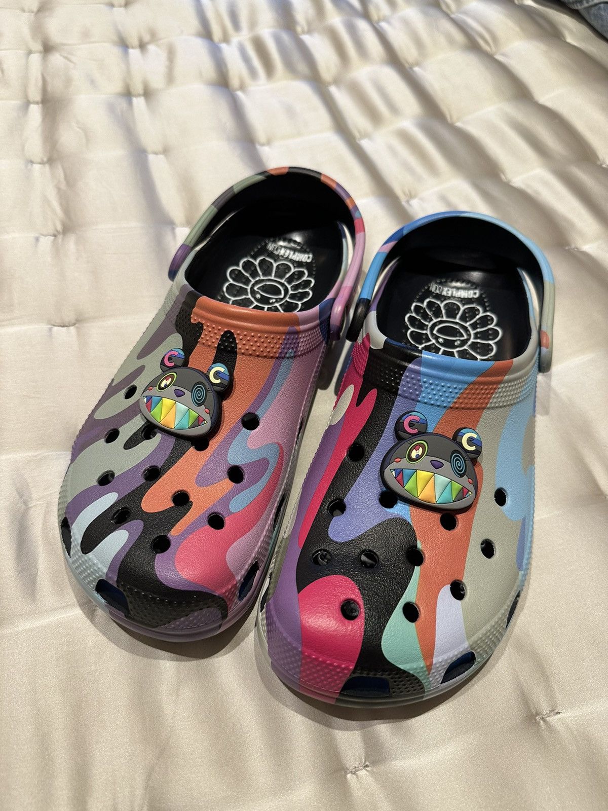 Mens crocs classic clog discount takashi murakami x complexcon stores