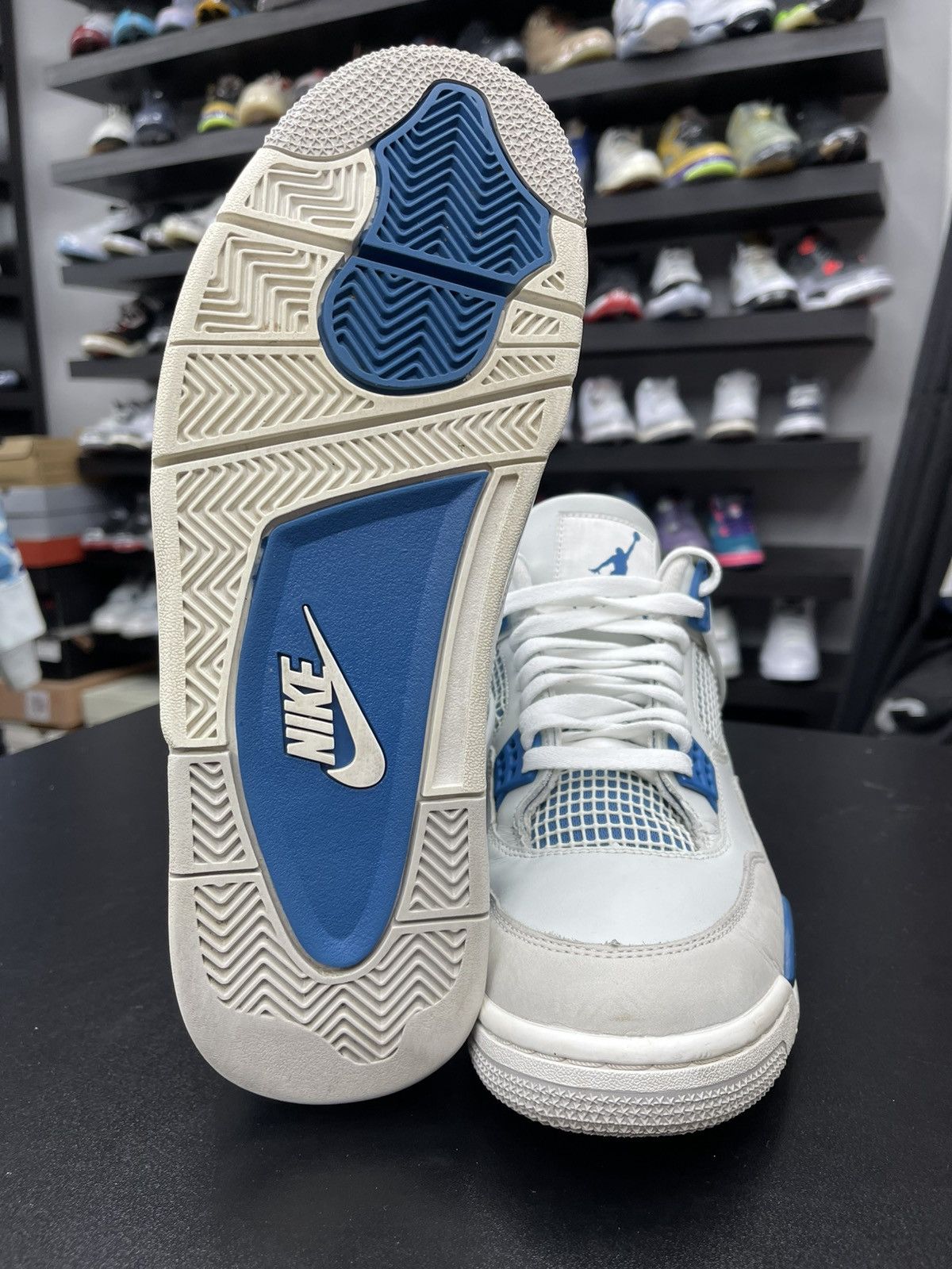 Jordan Brand Size 10 - Jordan 4 Military Blue Size US 10 / EU 43 - 10 Thumbnail
