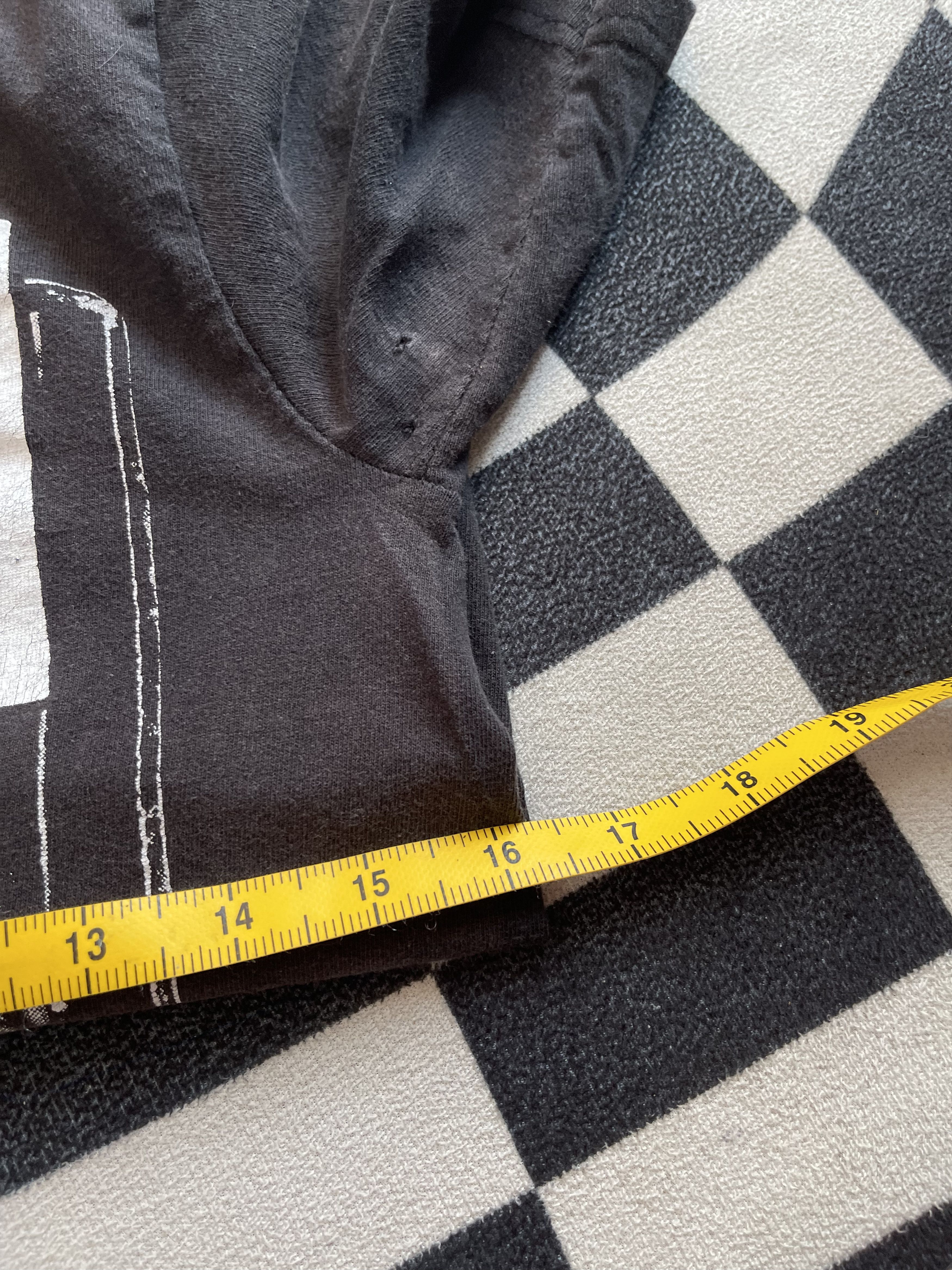 Band Tees Vintage Nine Inch Nails NIN Graphic Tee - Faded Look Size US S / EU 44-46 / 1 - 7 Thumbnail