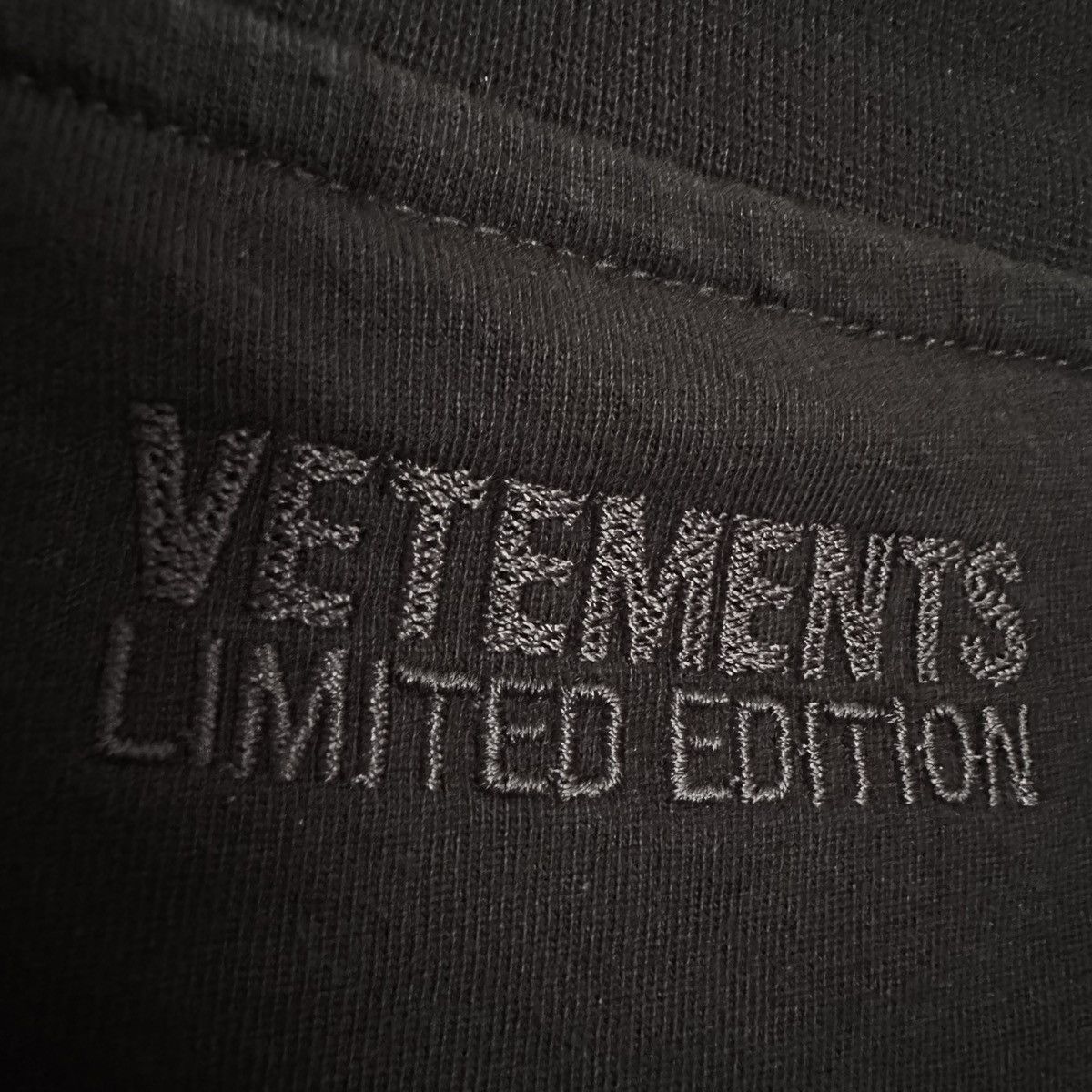 Vetements Vetements Death Metal Tee Size US S / EU 44-46 / 1 - 5 Thumbnail