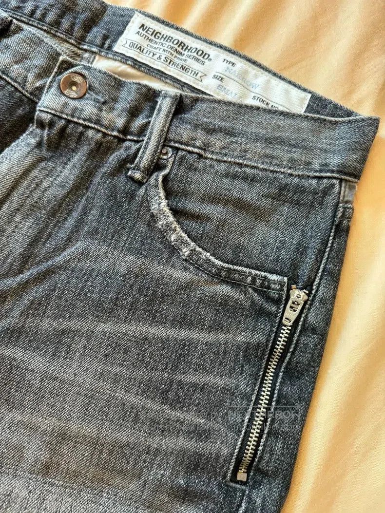 Neighborhood Neighborhood NBHD 2013 Anthony Jeans. Size US 26 / EU 42 - 5 Thumbnail