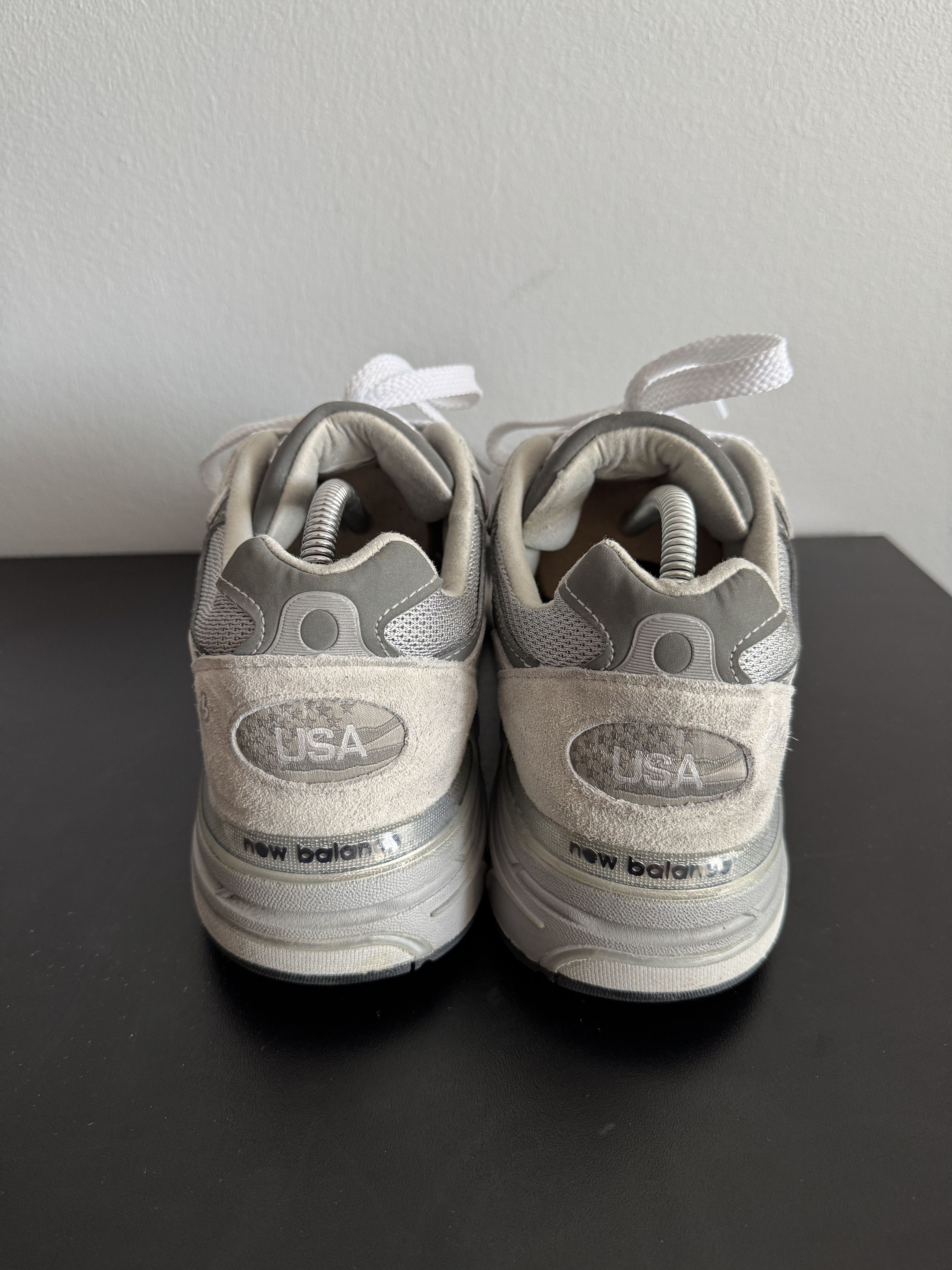 New Balance New Balance 993 Made in USA Grey 990 993 Suede steve jobs Size US 9 / EU 42 - 2 Thumbnail