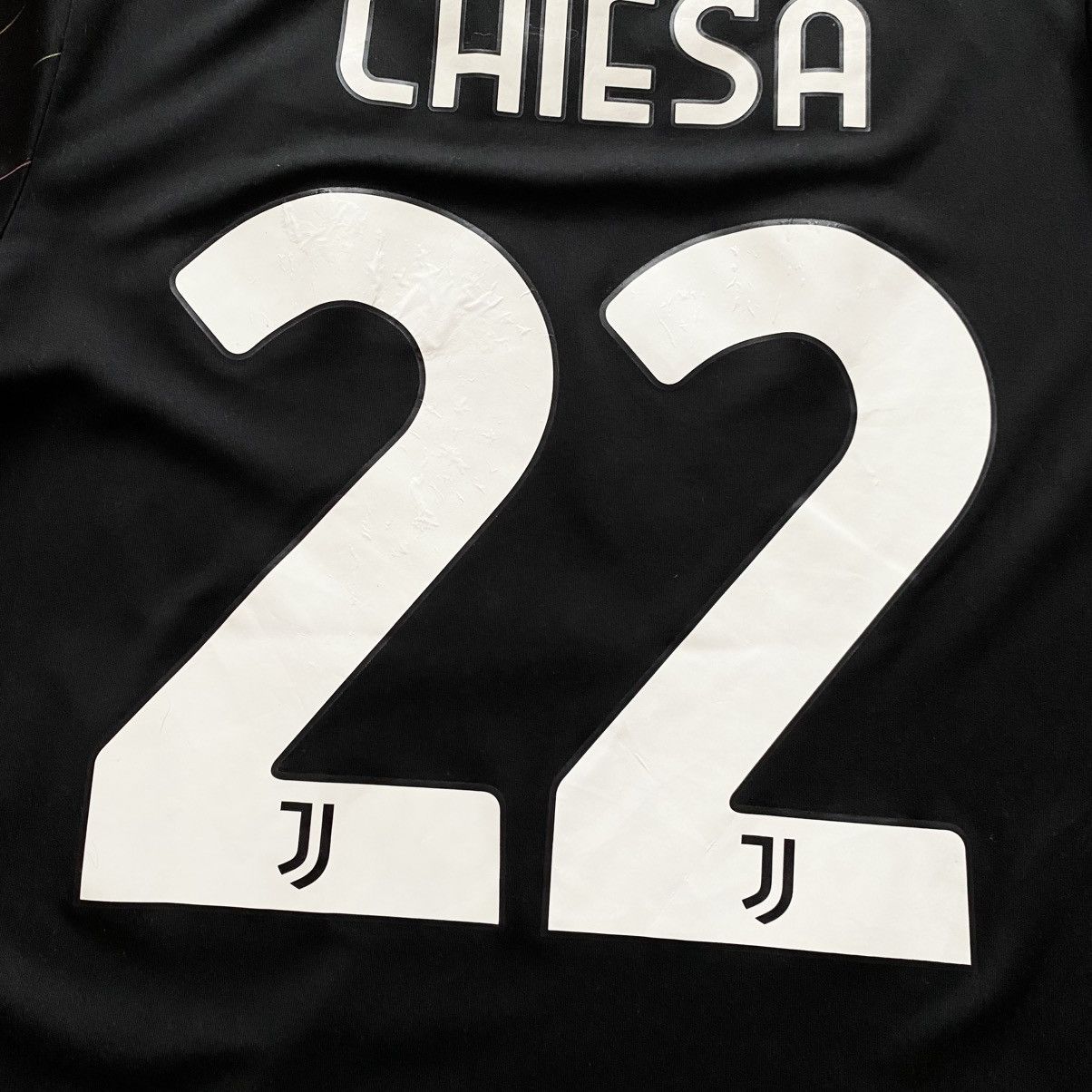 Adidas × Vintage Adidas Juventus 2021/22 Chiesa 22 UEFA Black Away Jersey Tee Size US S / EU 44-46 / 1 - 9 Thumbnail