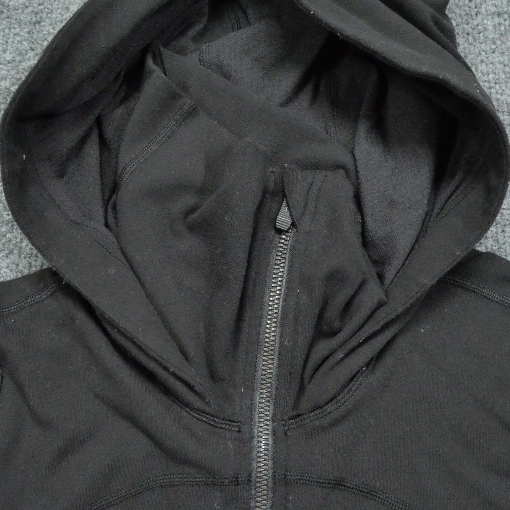 Lululemon **Womens Lululemon Hoodie 6 Black Full Zip Casual Athletic** User: **Lululemon Womens Hoodie Size 6 Black Full Zip Casual Athletic** Size M / US 6-8 / IT 42-44 - 5 Thumbnail