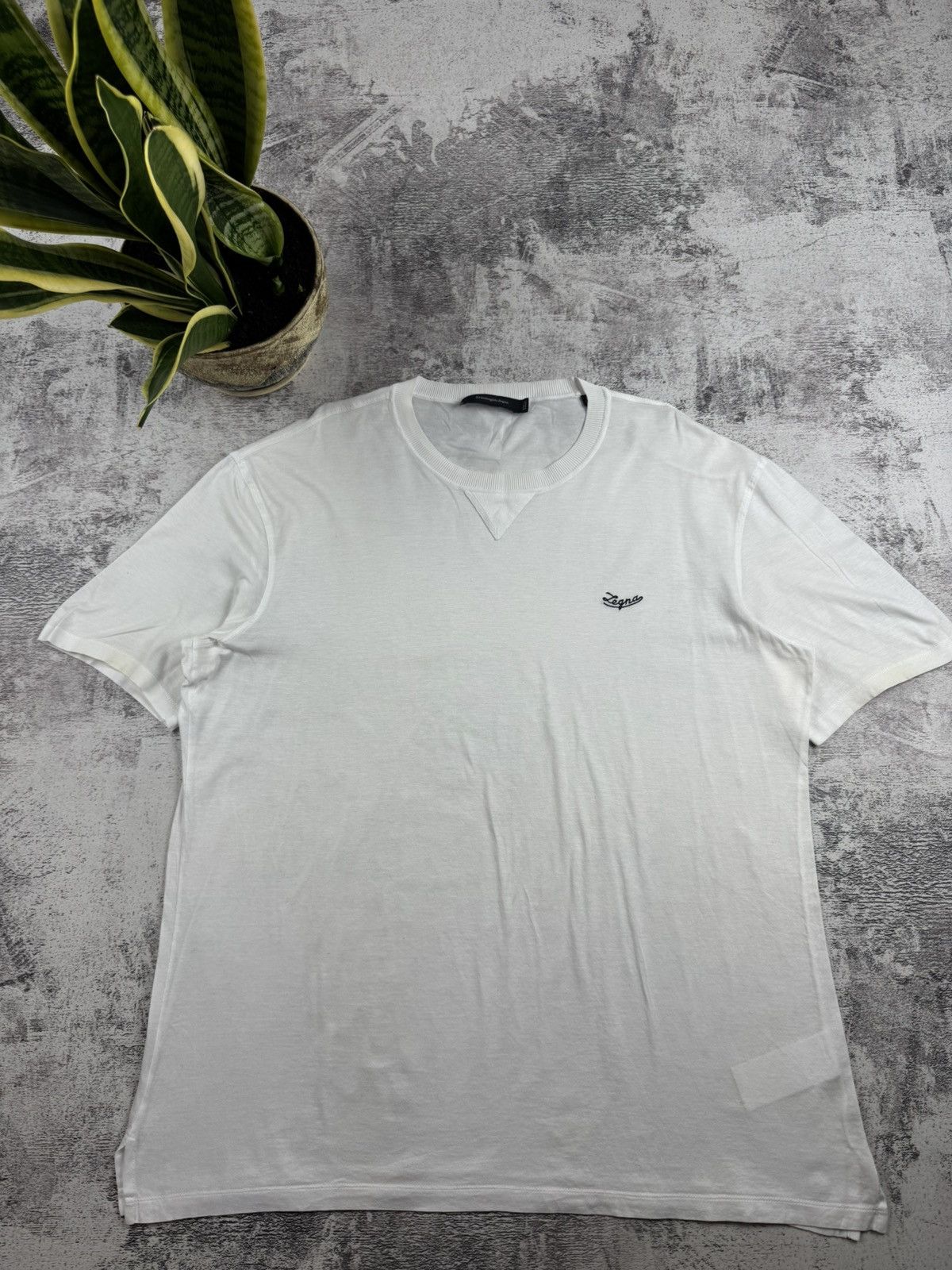Ermenegildo Zegna Ermenegildo Zegna Size 52 Large Luxury White Mini Logo Men’s T Shirt Tee Jersey Size US L / EU 52-54 / 3 - 4 Thumbnail
