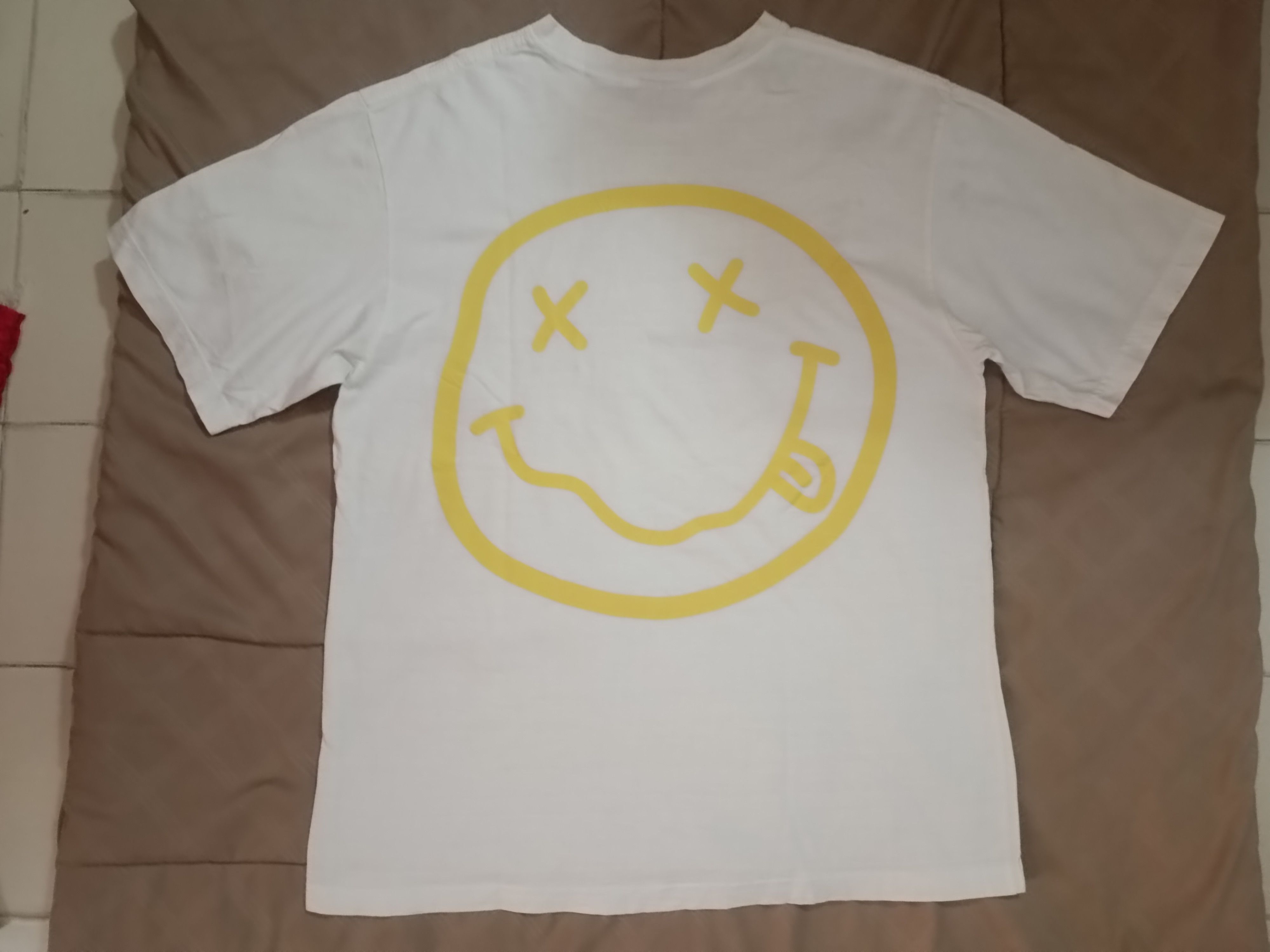 Band Tees ♦️Nirvana Smiley Big Logo T Shirt Size US L / EU 52-54 / 3 - 5 Thumbnail
