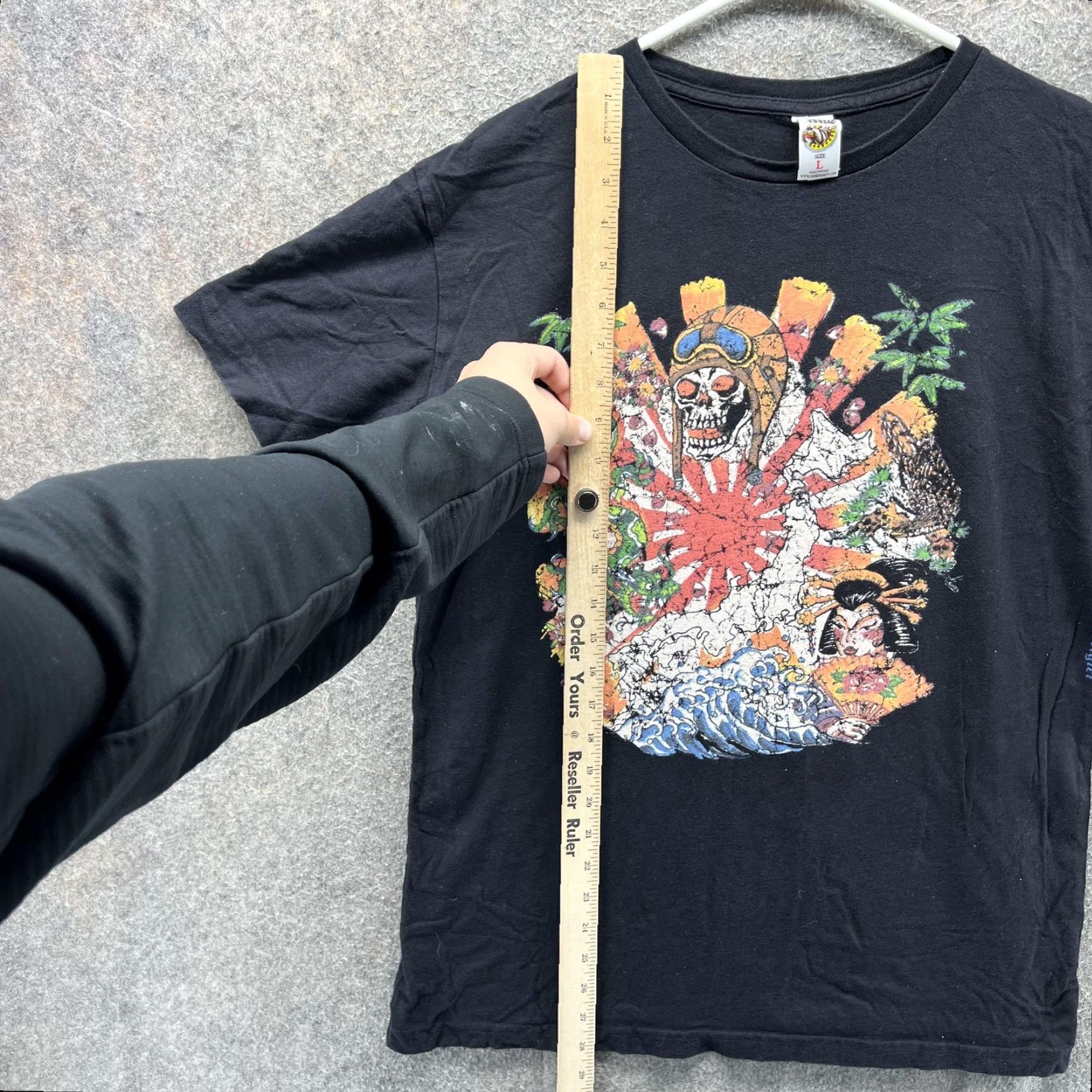 Ed Hardy VINTAGE Ed Hardy Shirt Mens L Black Skull Rising Sun Tattoo Graphic USA Japanese Y2K Size US L / EU 52-54 / 3 - 5 Thumbnail