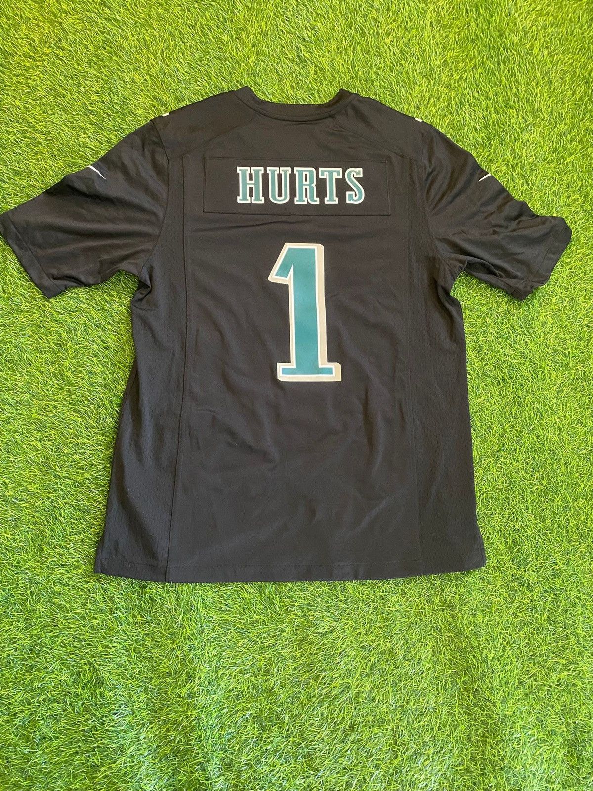 NFL Nfl nike Philadelphia eagles jalen hurts jersey size large Size US L / EU 52-54 / 3 - 2 Thumbnail