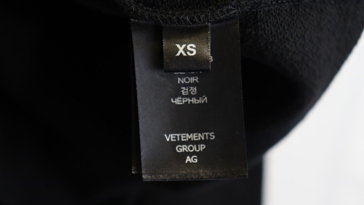 Vetements o1rshd1 Hoodie in Black Size US XS / EU 42 / 0 - 8 Thumbnail