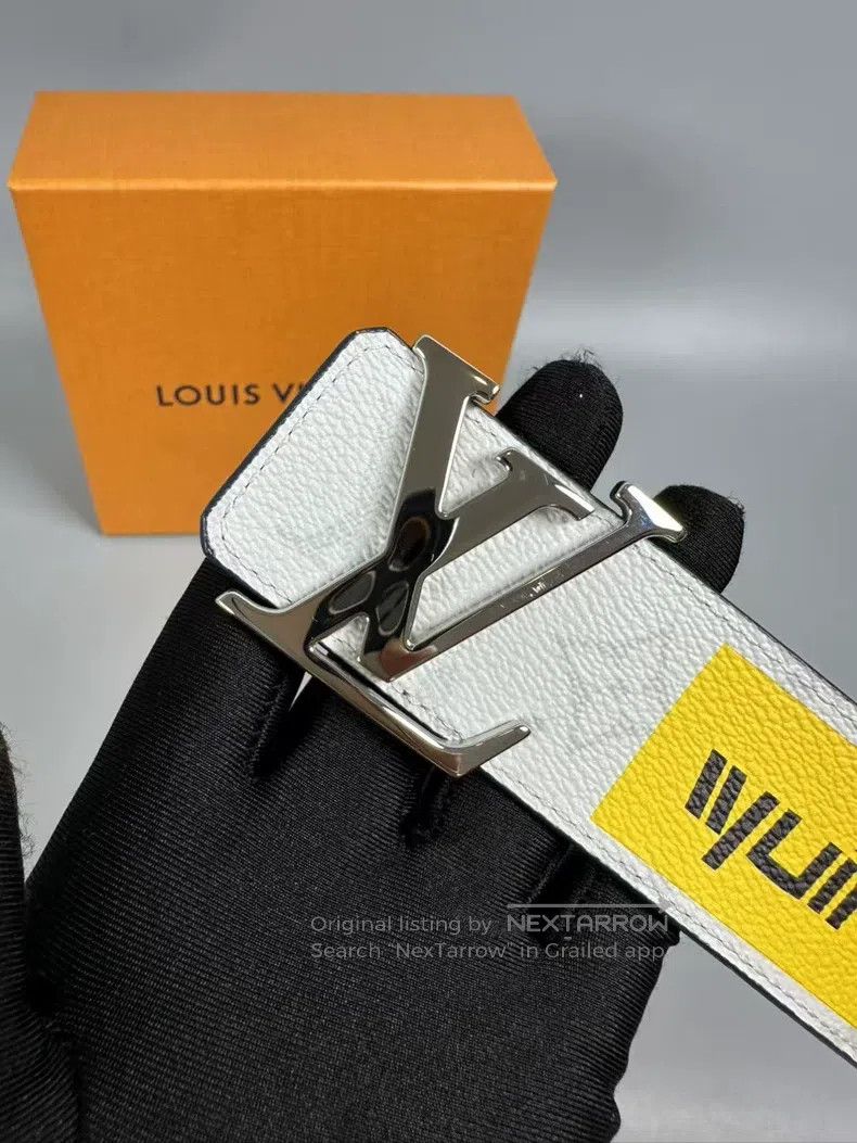 Louis Vuitton Louis Vuitton size 100 Chalk Badge Co-branded Belt Size ONE SIZE - 4 Thumbnail