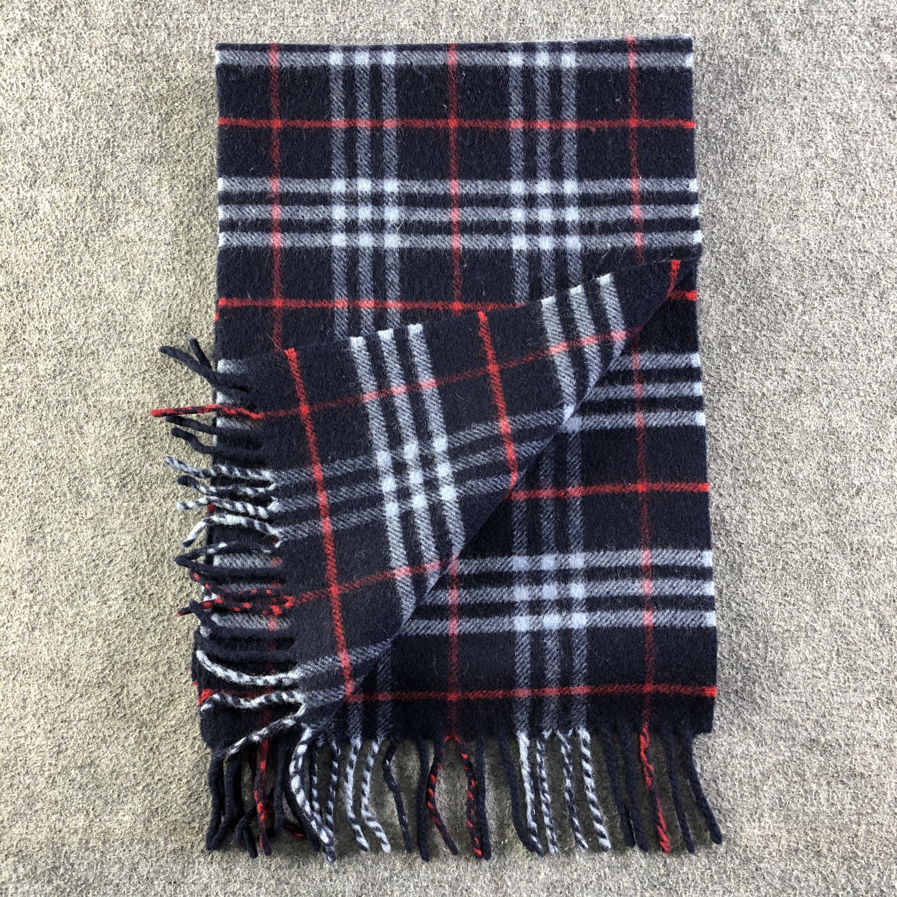 Burberry Burberry Scarf / Muffler / Neckwear P648 Size ONE SIZE - 5 Thumbnail