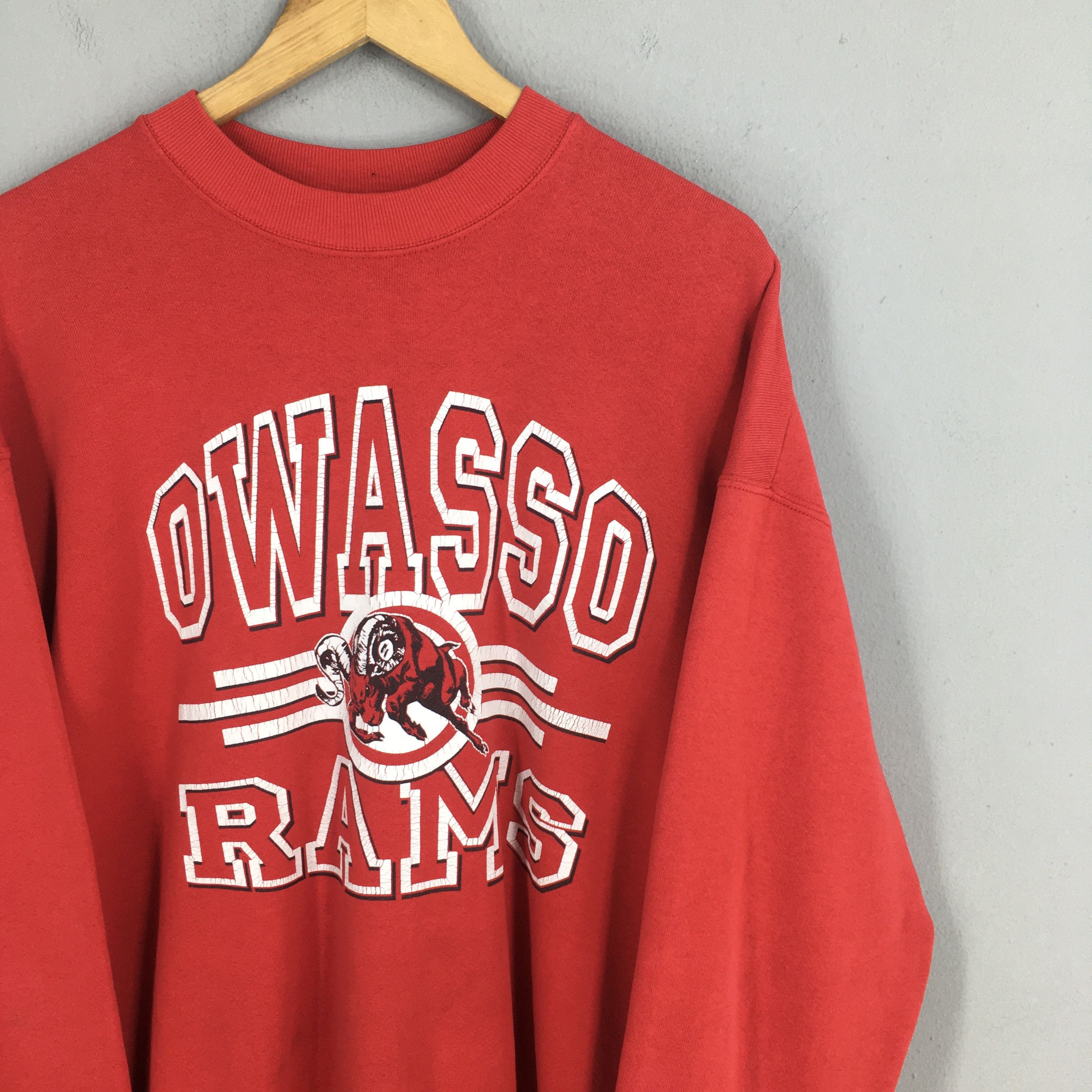 Other Vintage 90s Oklahoma Owasso Rams Red Sweatshirt XLarge Size US XL / EU 56 / 4 - 2 Thumbnail
