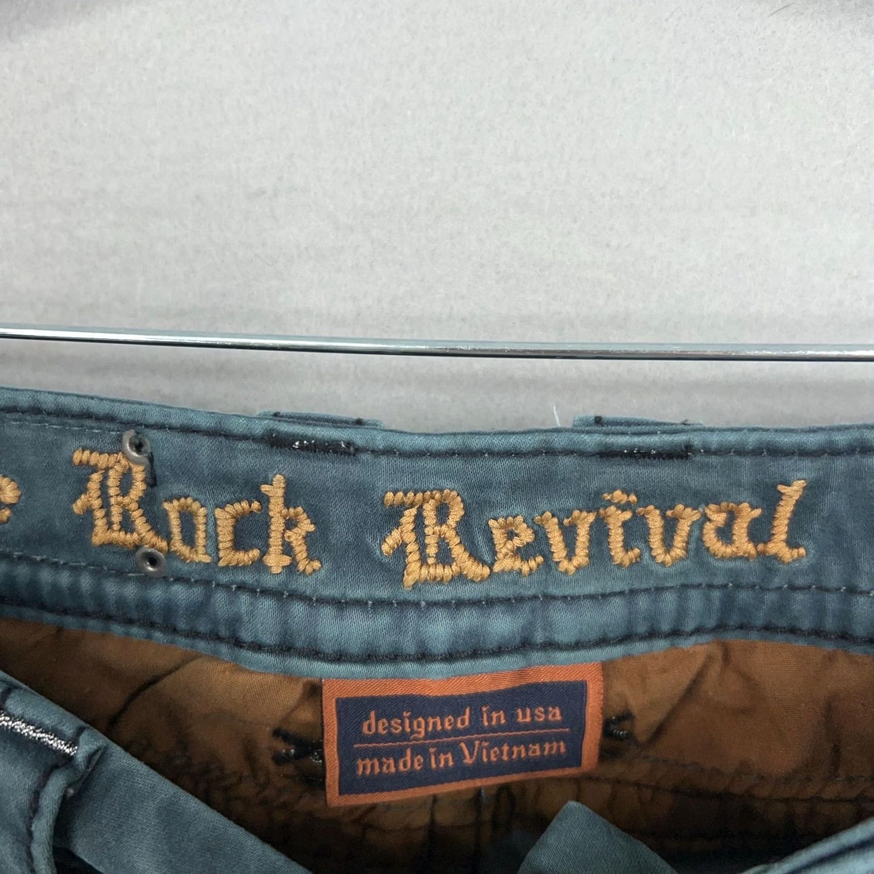 Vintage Rock Revival Jeans Womens 26 Green Denim Karla Skinny Embroidered 90s Y2K Distressed Rhinestone Tailored Logo Pocket Leather Patch Bagged Size 26" / US 2 / IT 38 - 4 Thumbnail
