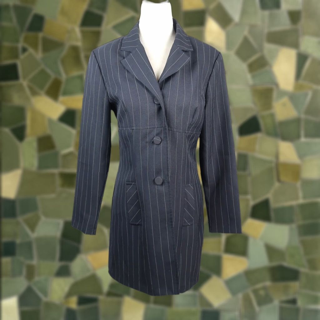 Paige VINTAGE Alyn Paige Blazer Jacket Longline 90s Navy Blue Pinstripe 8 Womens Blazer Size M / US 6-8 / IT 42-44 - 1 Thumbnail