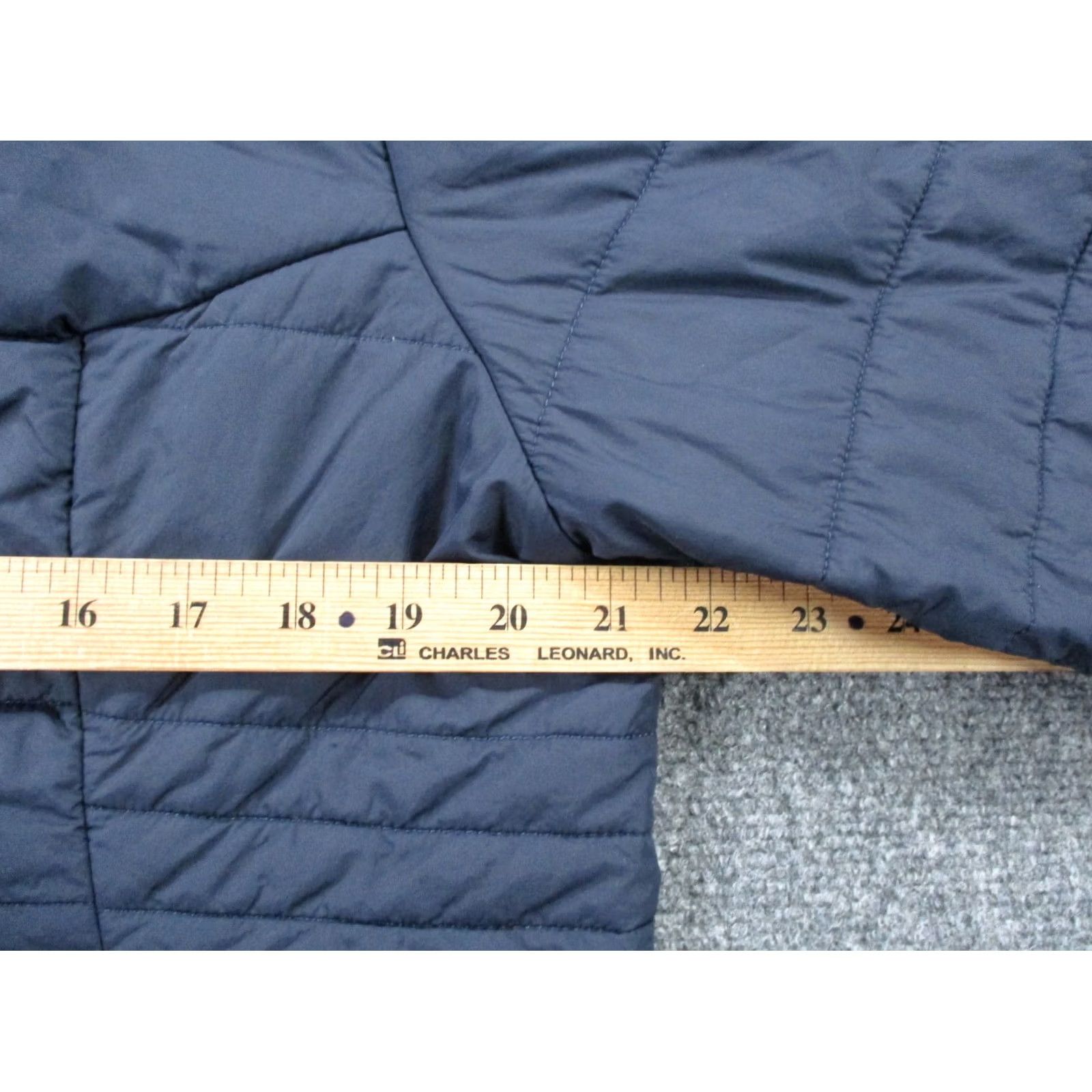 The North Face The North Face Jacket Womens XL Blue Nylon Puffer Outdoor Quilted Zip Hooded Casual Winter Men/ Womens Size XL / US 12-14 / IT 48-50 - 5 Thumbnail