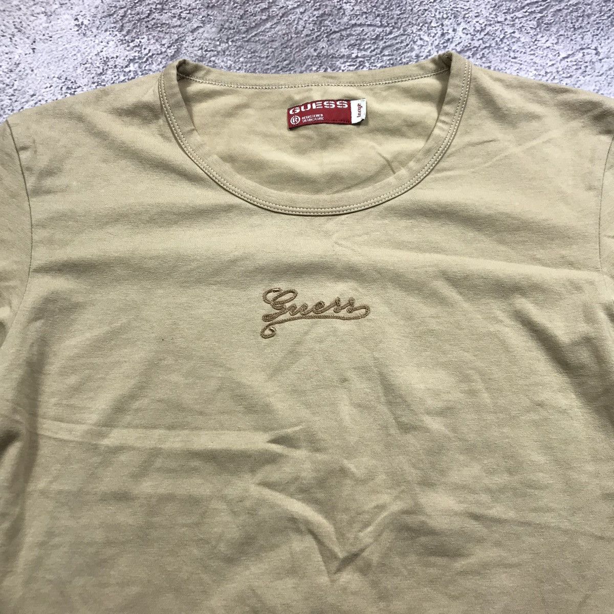 Vintage Vintage Guess Sun Faded Tee Streetwear Y2K Skate Cropped L Size L / US 10 / IT 46 - 3 Thumbnail
