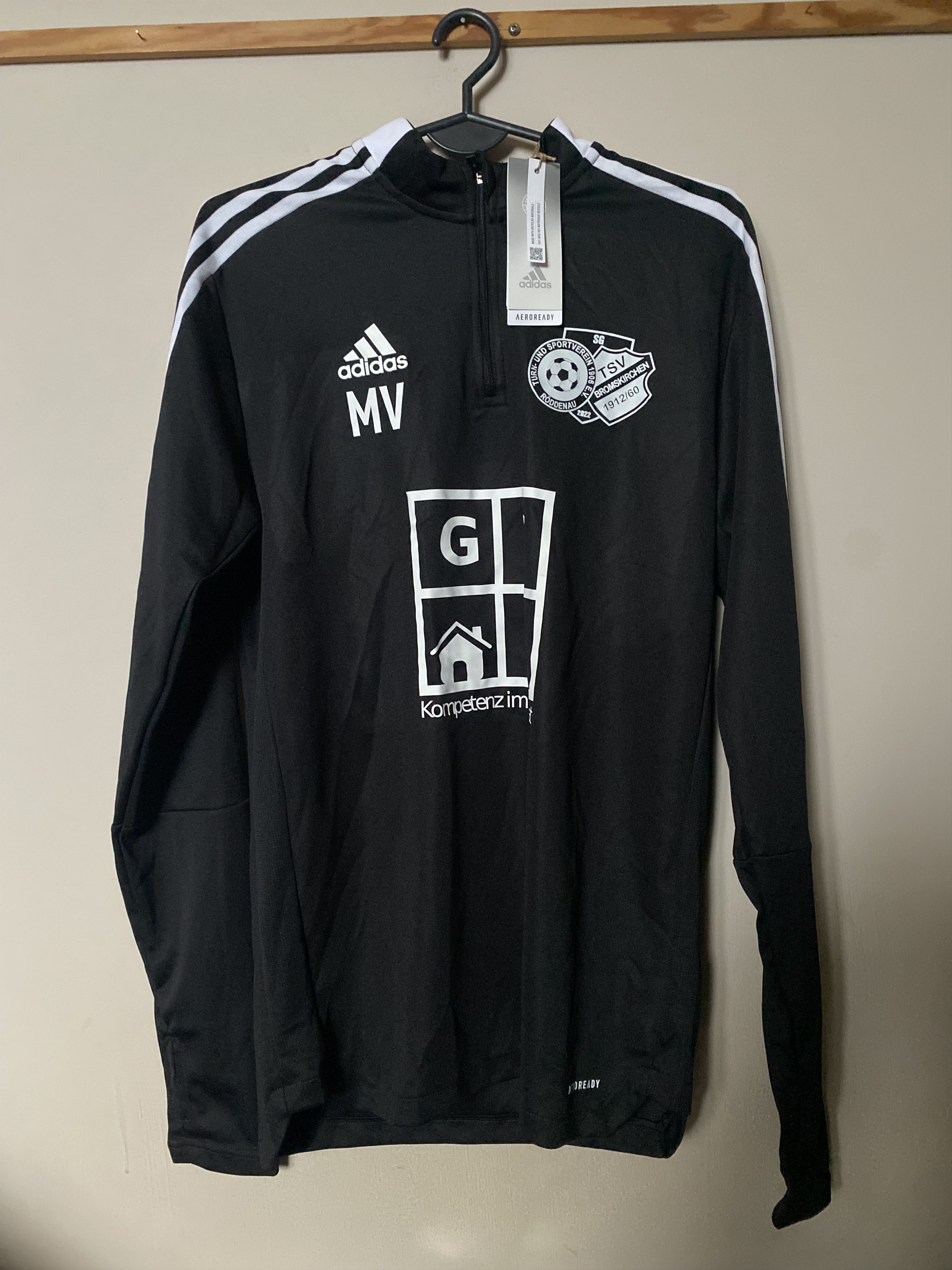Adidas New men's sweatshirt - ADIDAS - size - M - UNIQUE Size US M / EU 48-50 / 2 - 1 Thumbnail