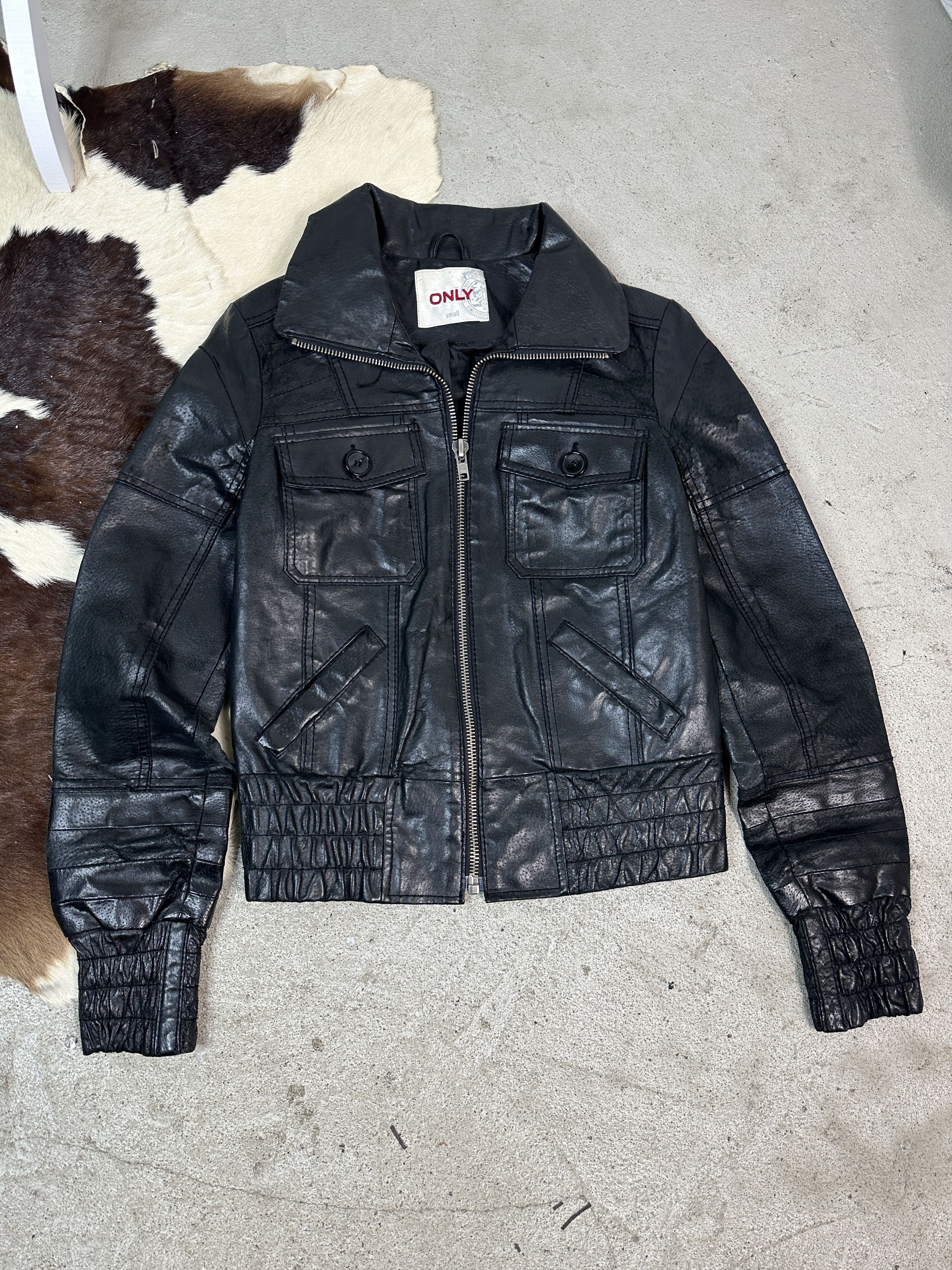 Vintage Leather Vintage Jacket Size US S / EU 44-46 / 1 - 1 Thumbnail