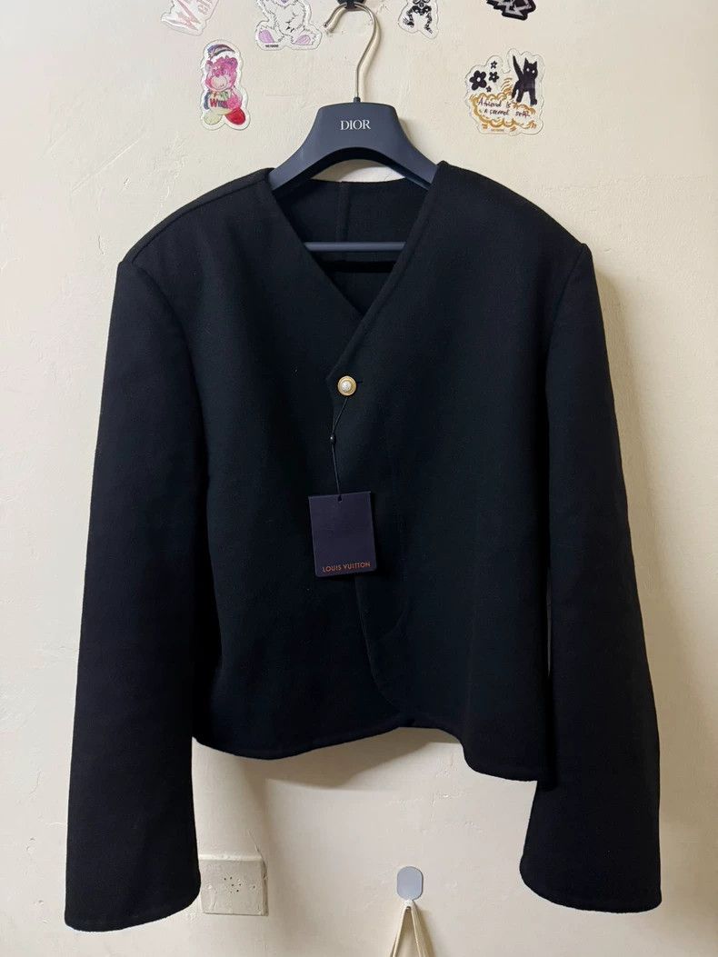 Louis Vuitton Louis VuittonReversible wool jacket 2502-Nextarrow Size US M / EU 48-50 / 2 - 1 Thumbnail