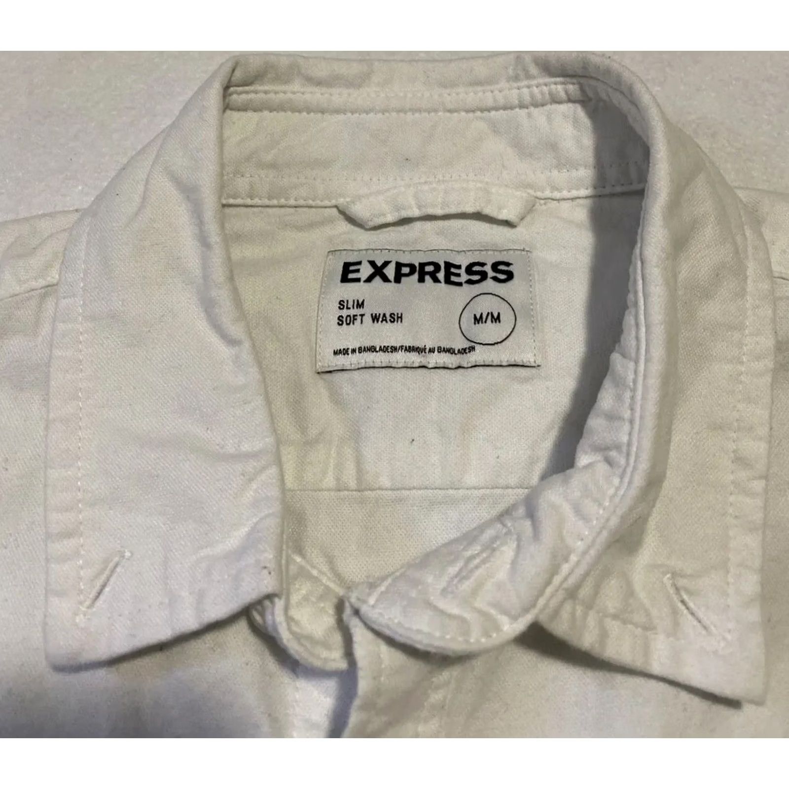 Express Express Dress Shirt Men 15-15.5 Med Regular White Spotted Long Sleeve Button Cotton 100% Collared Buttoned Shirt Mens Size 40R - 5 Thumbnail