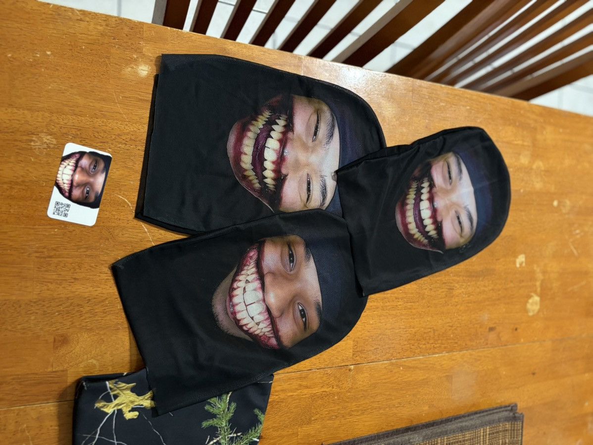 Japanese Brand × Streetwear × Vintage Painting demons mask for