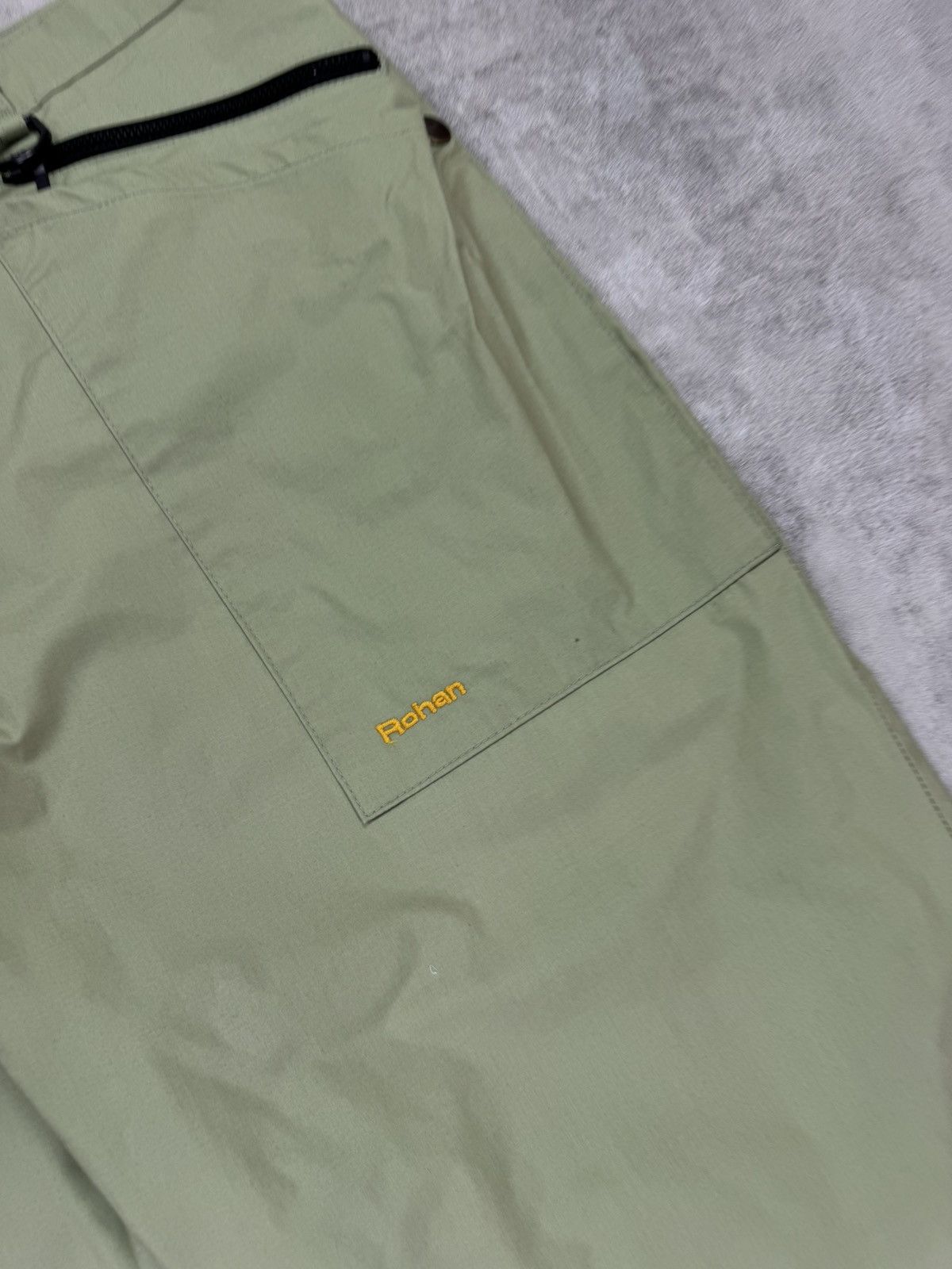 Vintage ROHAN Vintage Green Mens Outdoor Fatigues Pants size W36 Size US 36 / EU 52 - 3 Thumbnail
