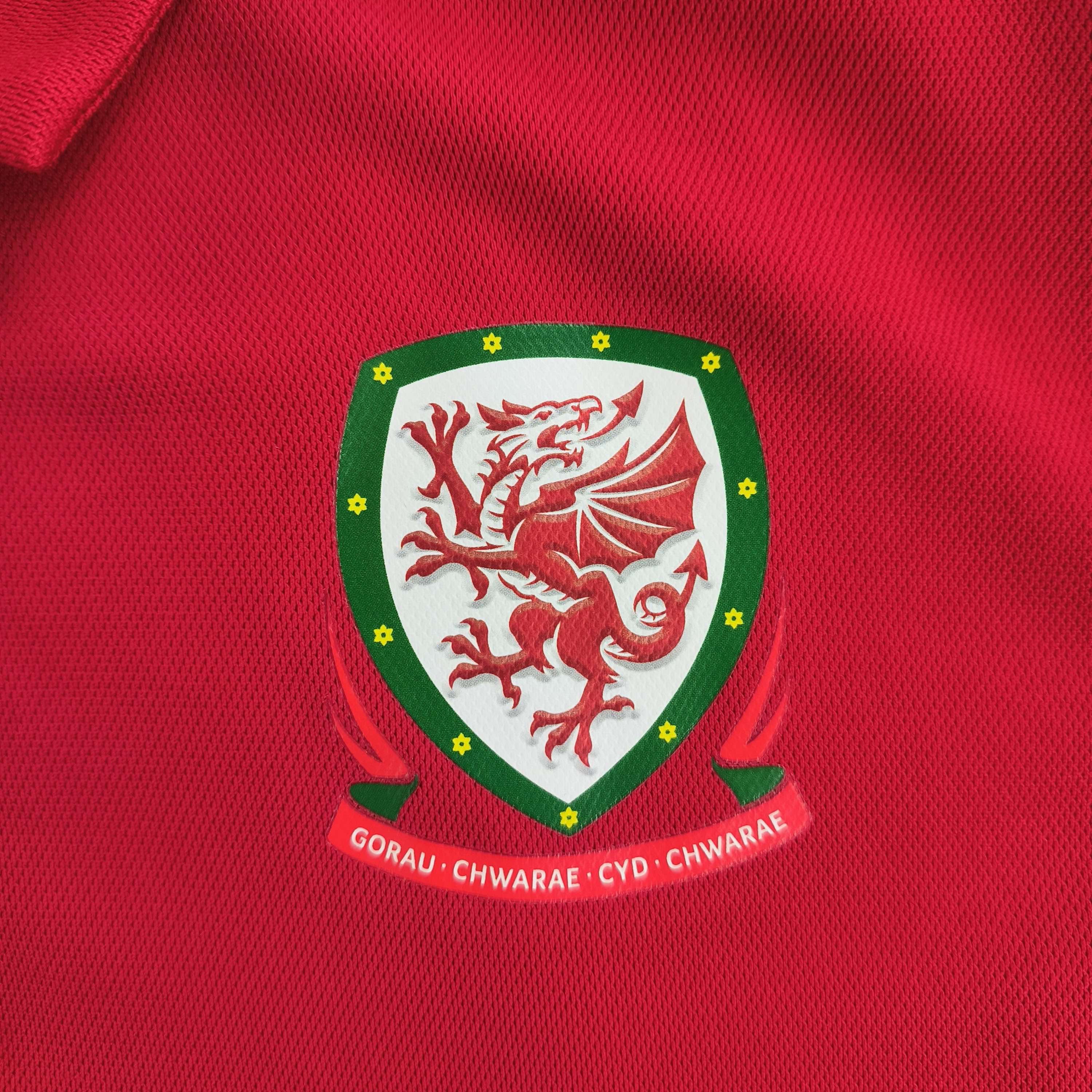 Adidas Wales 2018-19 Adidas football traveller t-shirt size M Size US M / EU 48-50 / 2 - 3 Thumbnail