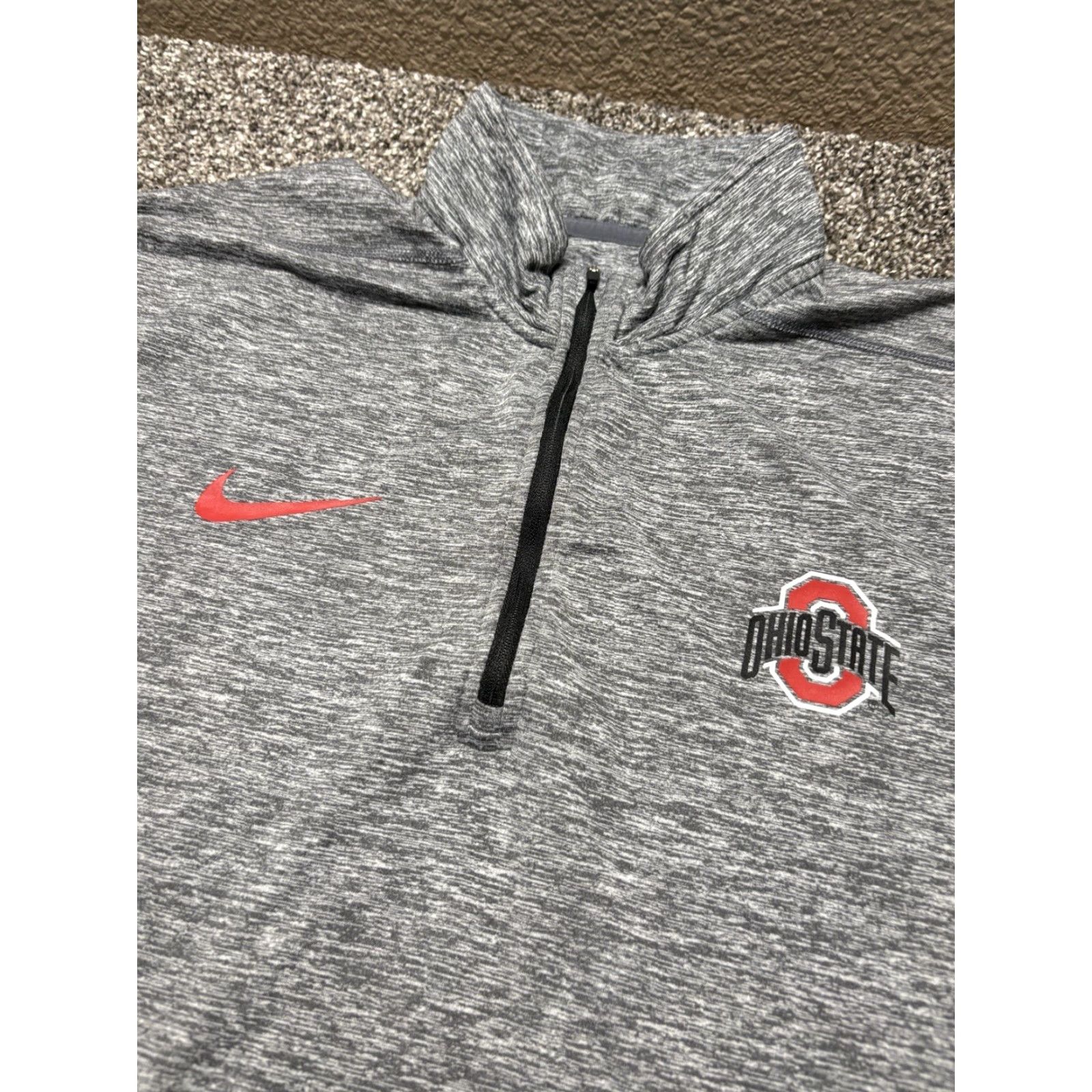 Nike VINTAGE Nike Dri-FIT Ohio State Buckeyes 1/4 Zip Mens XL Sweatshirt Team Wear Size US XL / EU 56 / 4 - 2 Thumbnail