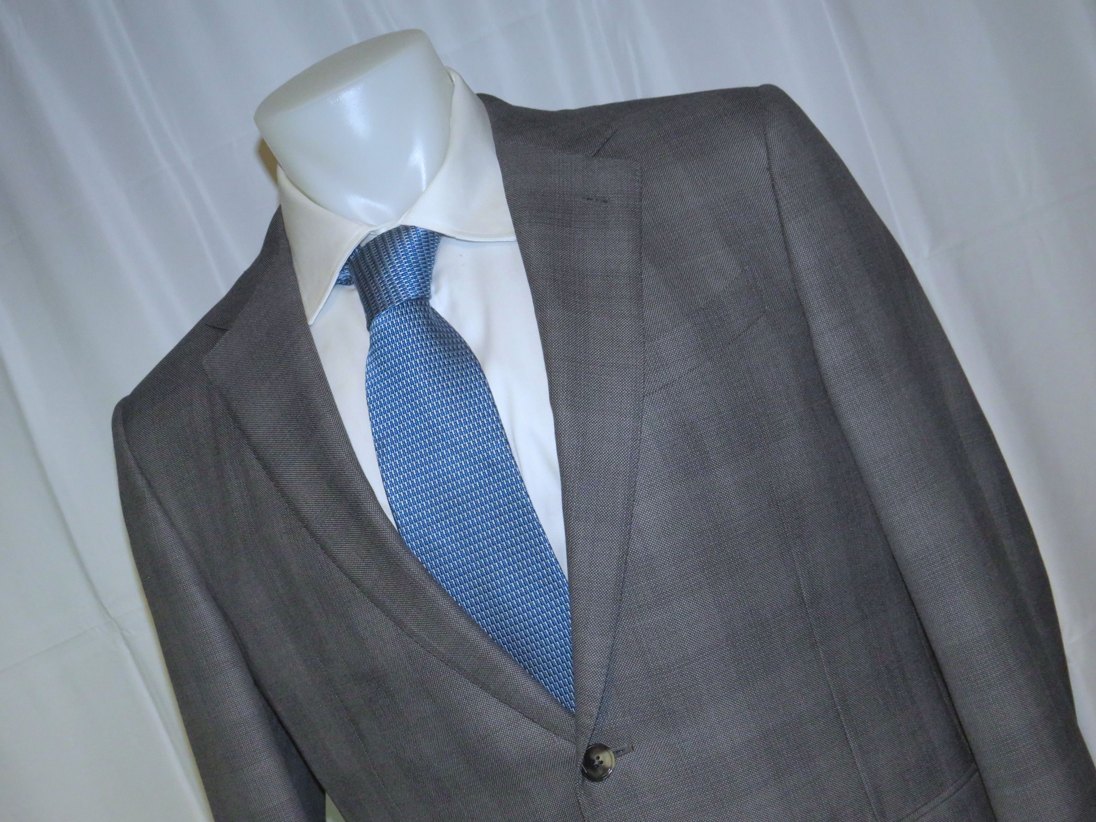 Ermenegildo Zegna Trofeo 600 Very Recent Gray Plaid Two Button Suit 44R Size 44R - 7 Thumbnail