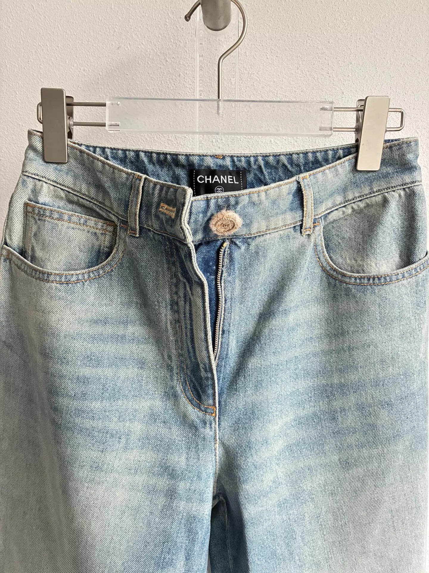 Chanel Chanel GD 24K Coated Shiny Denim Cuffed Hem Jeans 36 Size 26" / US 2 / IT 38 - 4 Thumbnail