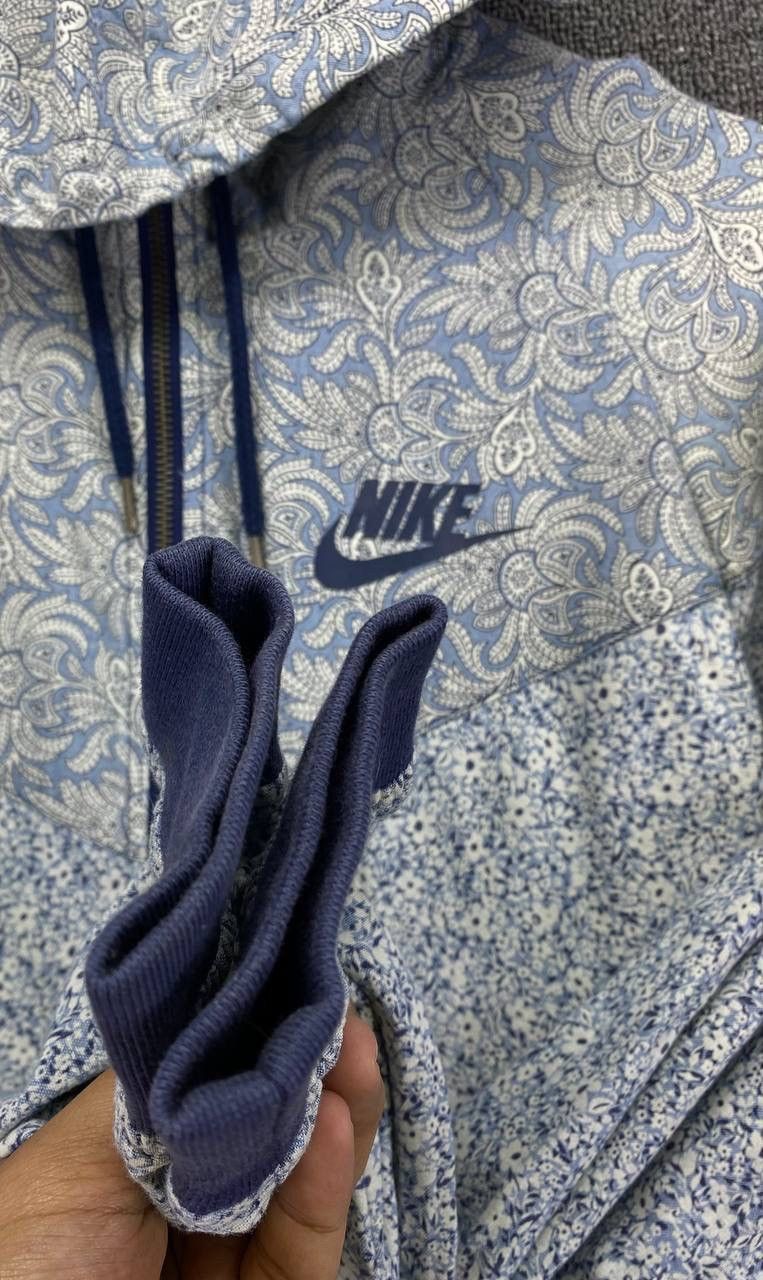 Nike Vintage Nike Paisley Hoodie Jacket Size L / US 10 / IT 46 - 12 Thumbnail