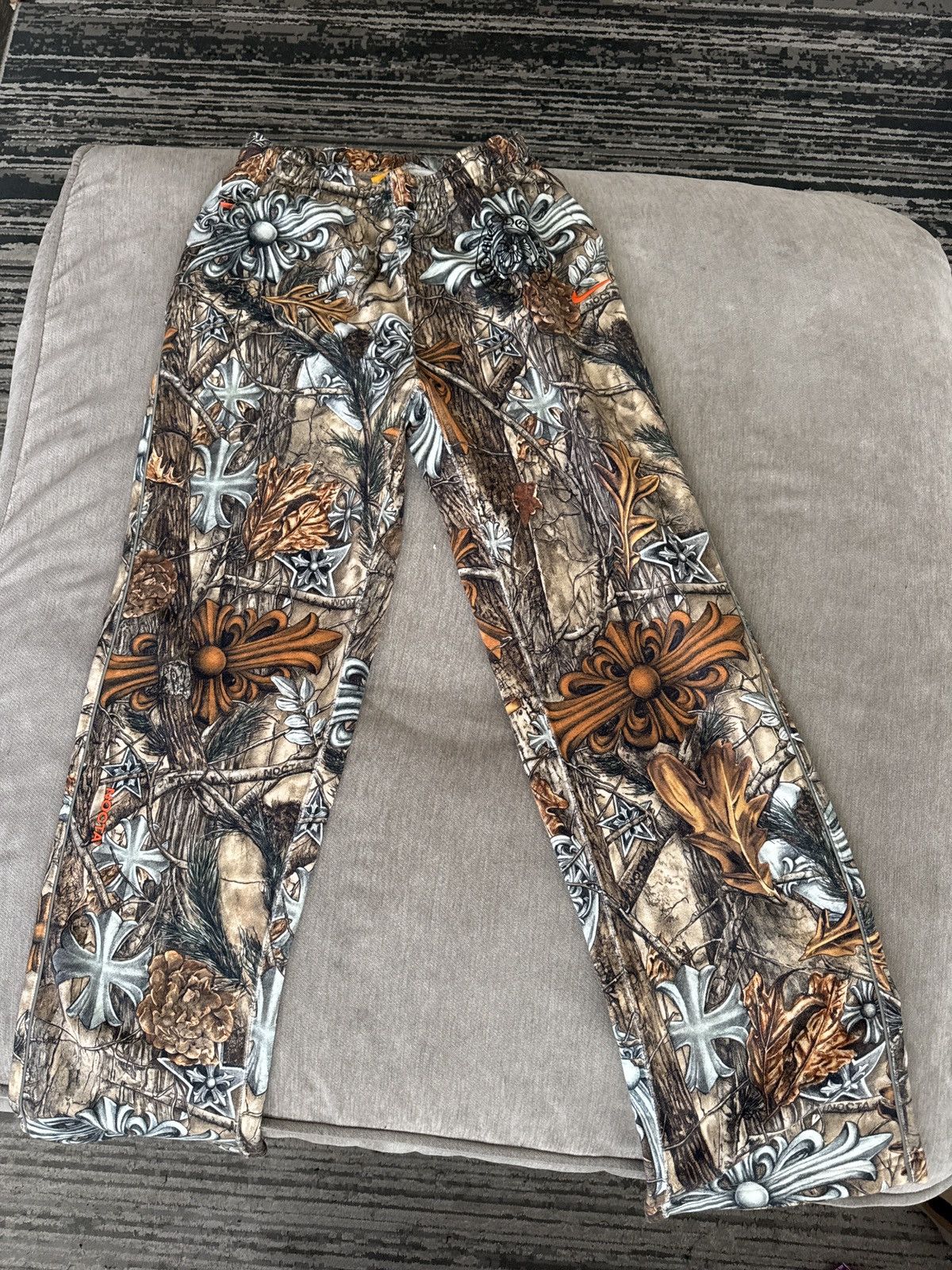 CHROME HEARTS x Nike x NOCTA パンツ　Sサイズ Chrome Hearts Nike NOCTA Cross Patch Sweatpants – Justin Reed