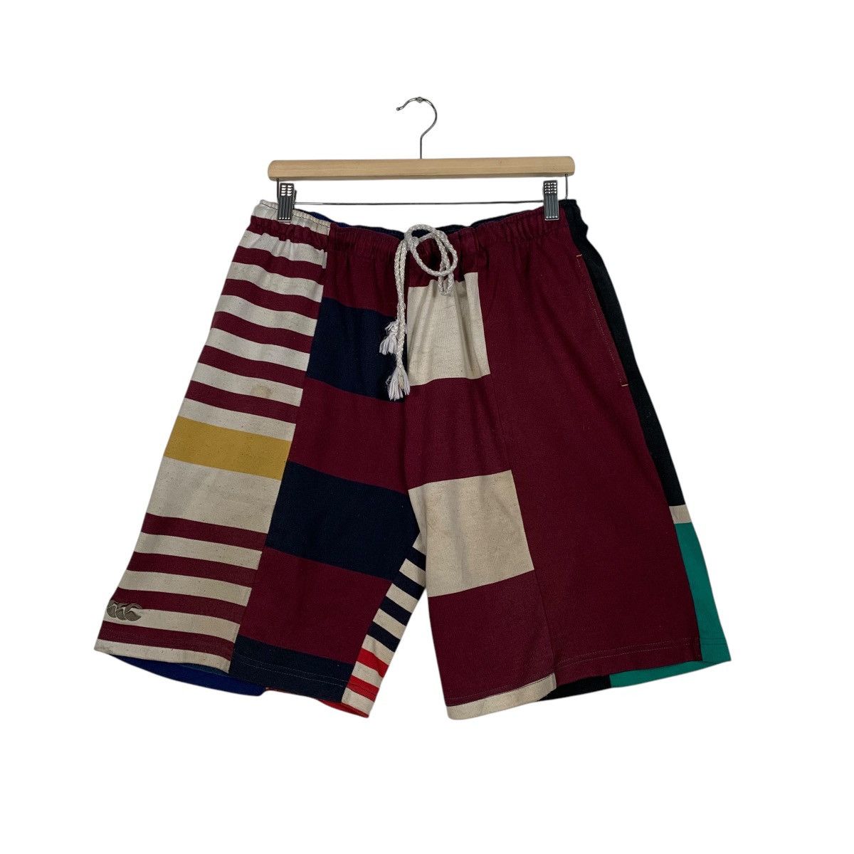 Canterbury of New Zealand Canterbury Of New Zealand Multicolor Ugly Short Pant Size US 30 / EU 46 - 1 Thumbnail
