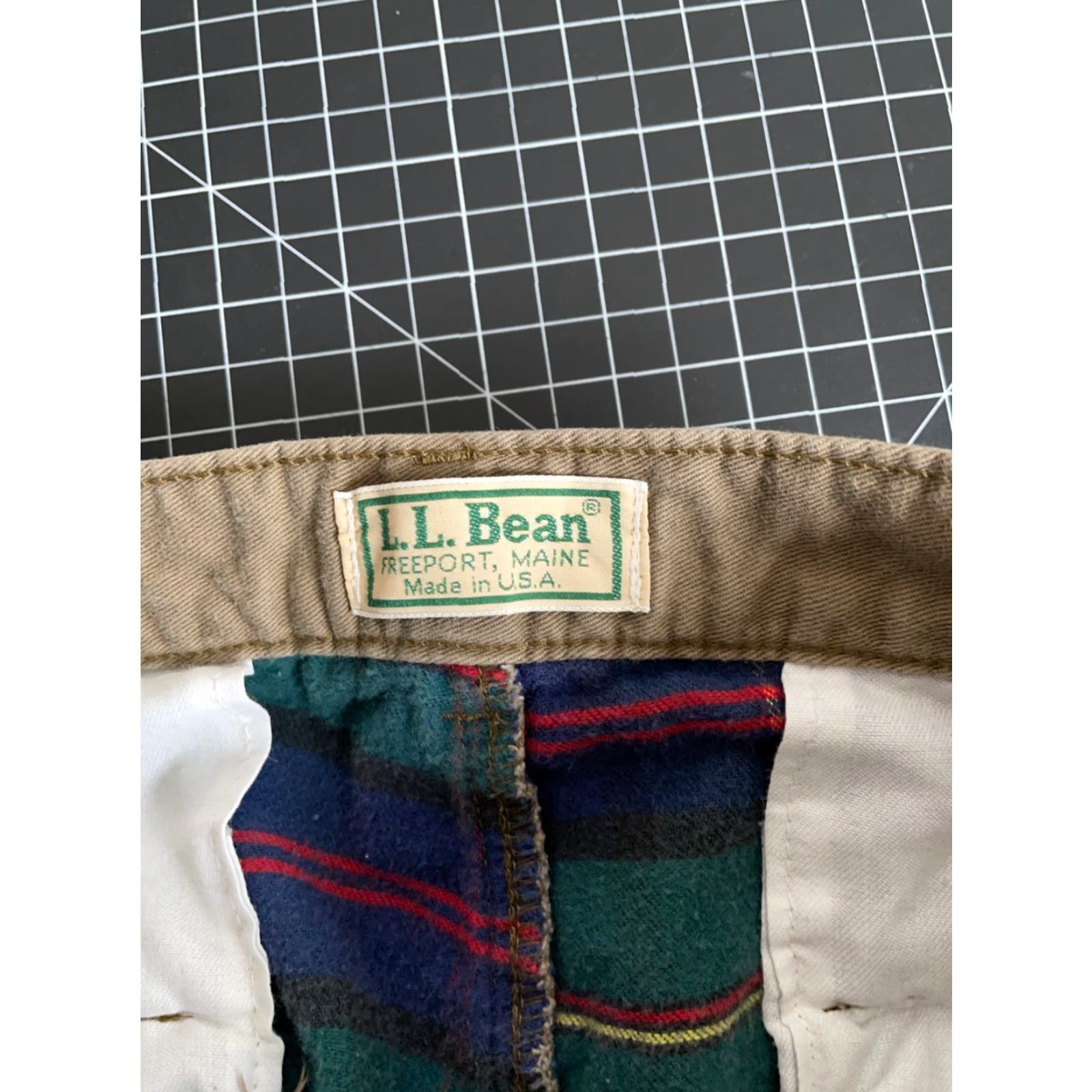 Vintage VINTAGE L.L. Bean Men's Chino Pants 90s Pleated Lined Cotton Casual Workwear Brown Size 34 Size US 34 / EU 50 - 4 Thumbnail