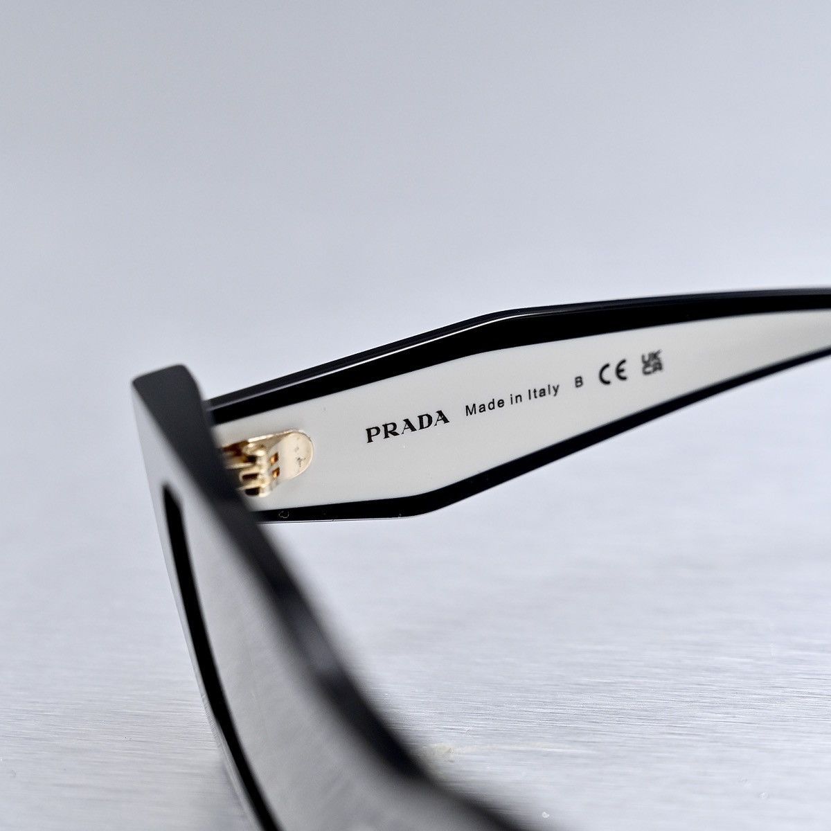 Prada PRADA 0PR B05S SUNGLASSES Size ONE SIZE - 4 Thumbnail