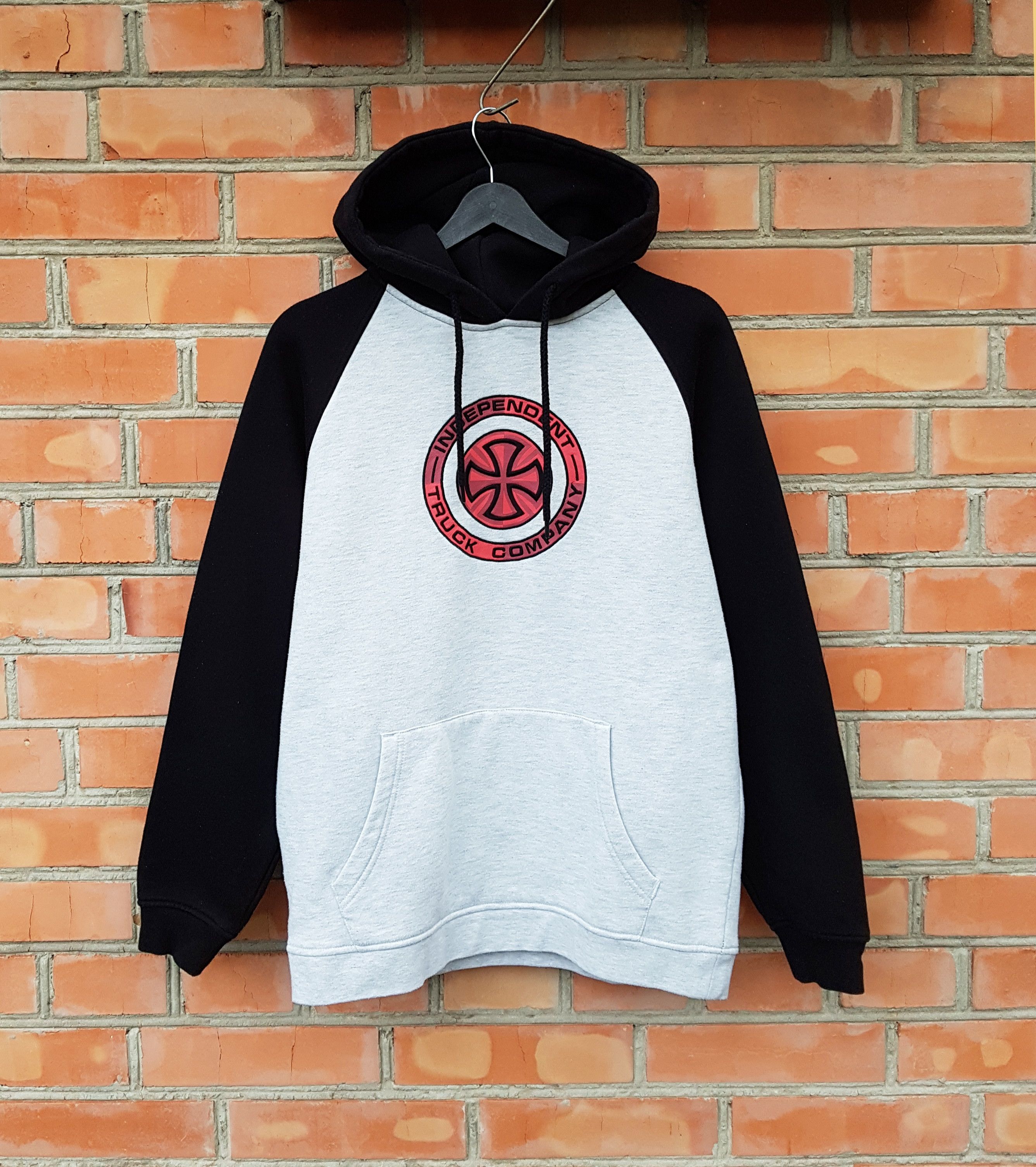Independent Truck Co. Independent Truck Company Skate Target Hoodie Sweatshirt M Size US M / EU 48-50 / 2 - 1 Thumbnail