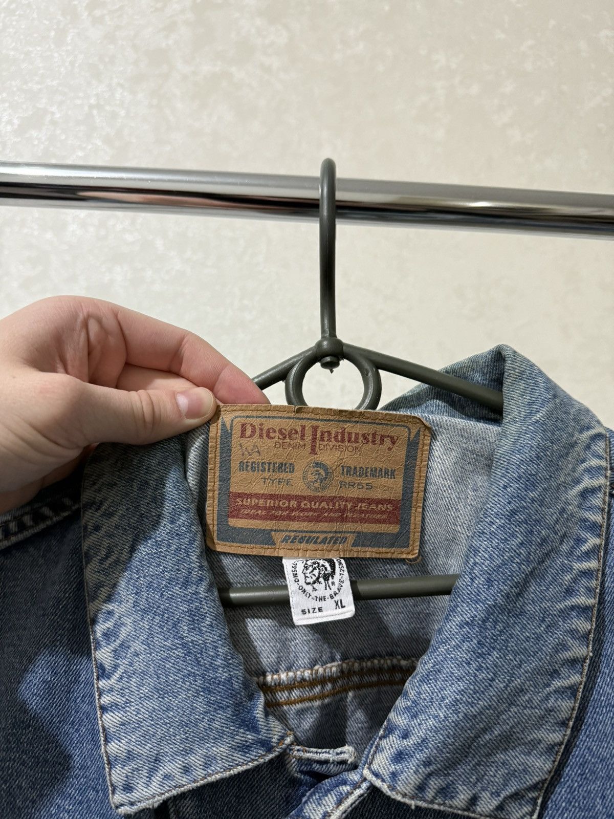 Diesel VINTAGE DIESEL DENIM JEANS JACKET TRUCKER BLUE Y2K MENS Size US XL / EU 56 / 4 - 9 Thumbnail