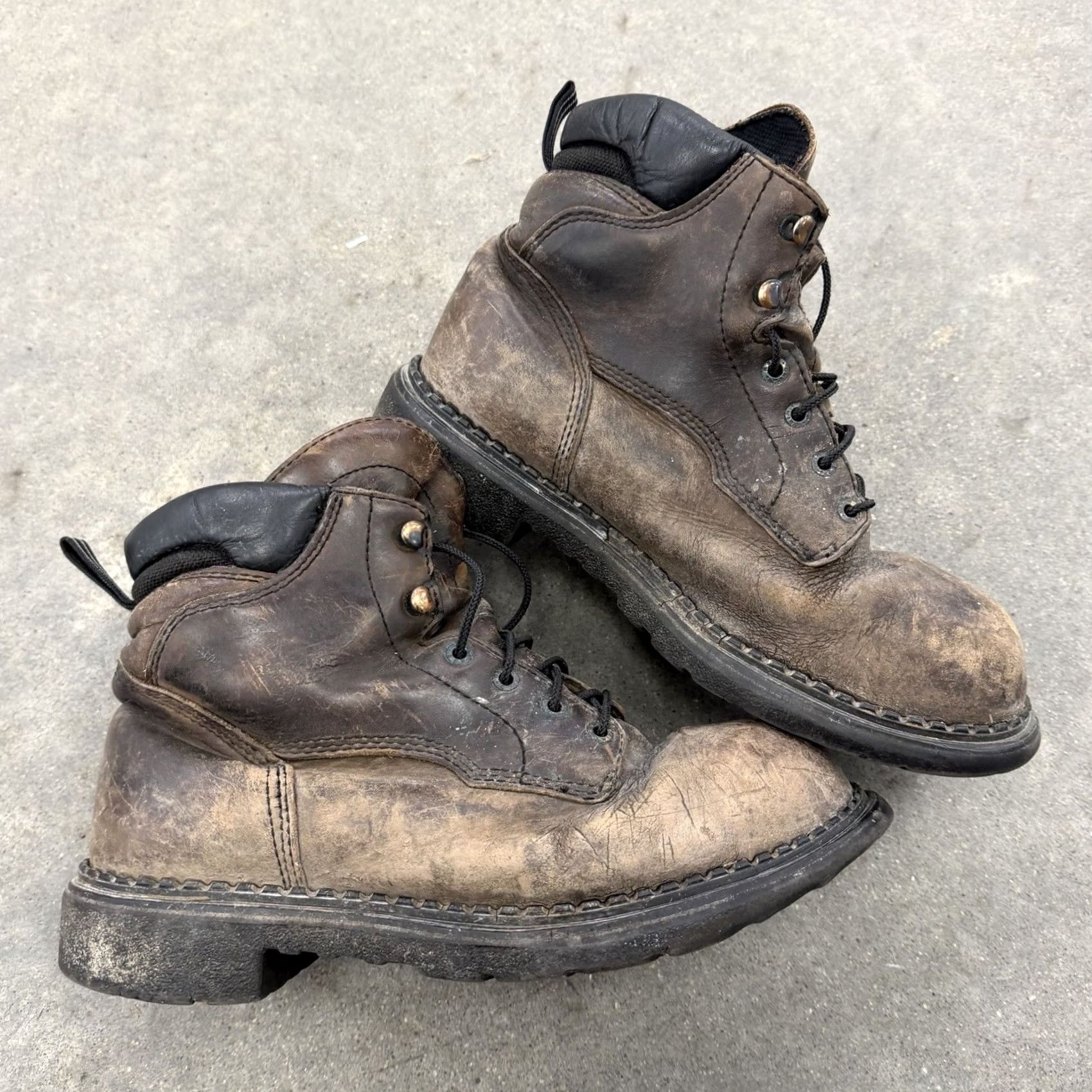 Red Wing RED WING 4406 Steel Toe Brown Leather Boots MENS 10 E2 WIDE Distressed Waterproof Workwear Leather Boot Mens Shoes Size 10 Size US 9 / EU 42 - 2 Thumbnail