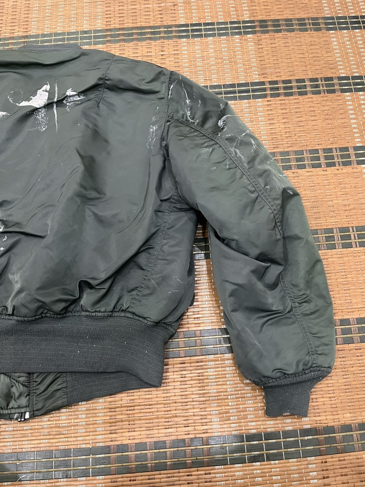 Alpha Industries Alpha Industries Inc Paint Splash MA 1 Bomber Jacket Size US L / EU 52-54 / 3 - 11 Thumbnail