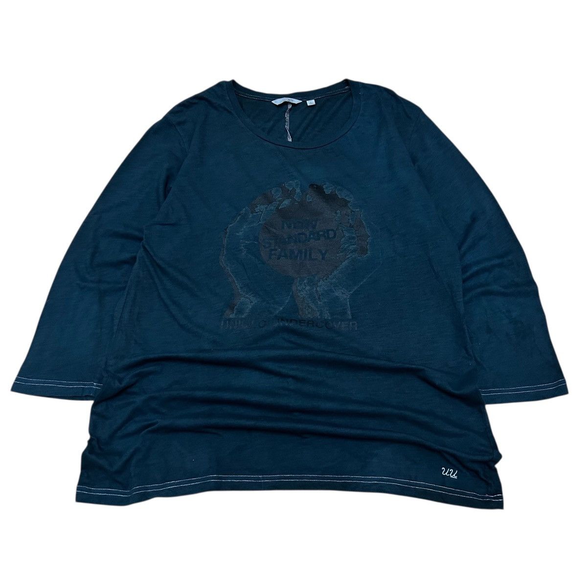 Undercover × Uniqlo UNIQLO X UNDERCOVER New Standard Family Tshirt Size US L / EU 52-54 / 3 - 1 Thumbnail