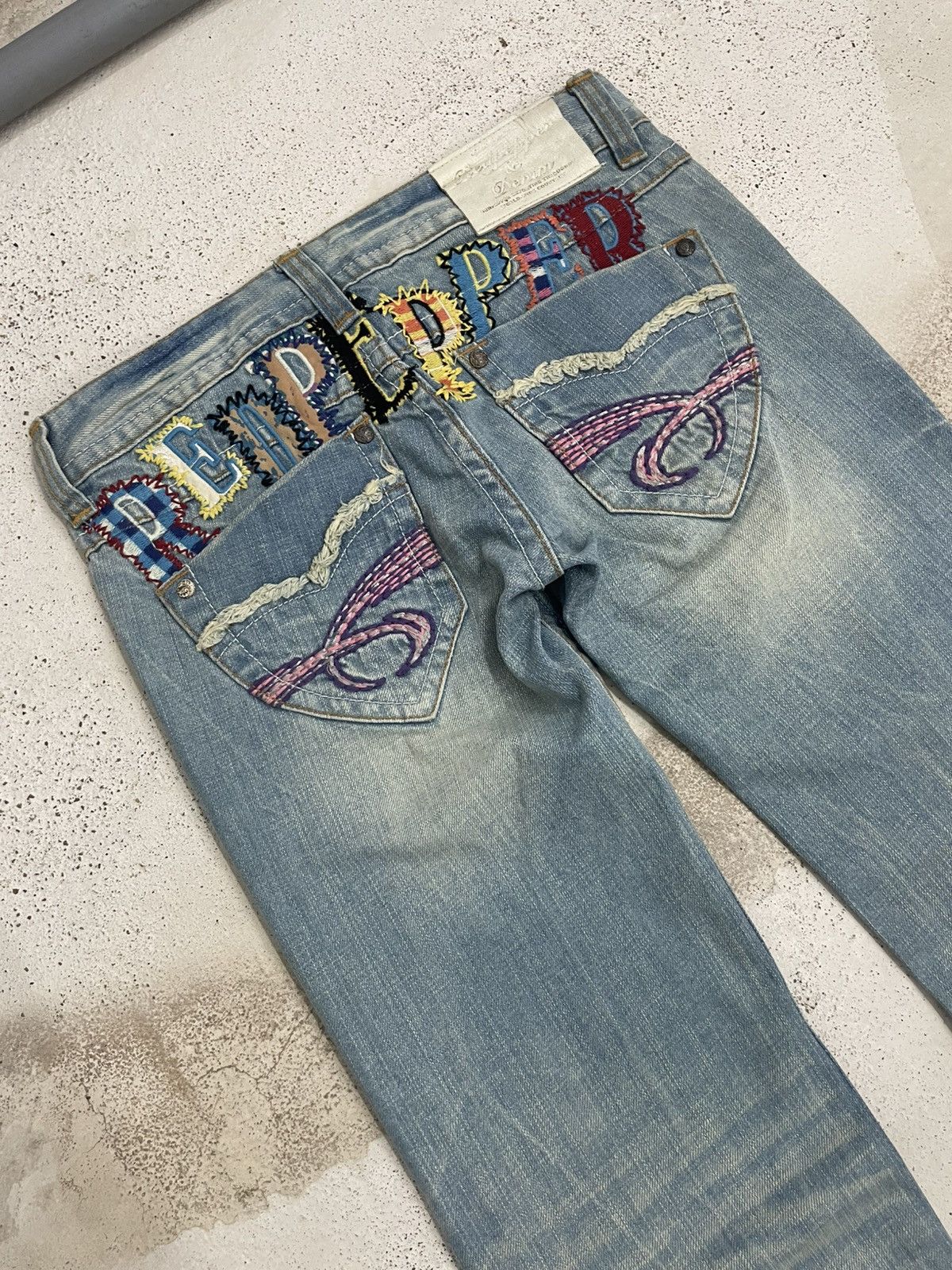Hysteric Glamour Red Pepper Embroid Heavy Stiching Light Mud Whisker Korean Size US 28 / EU 44 - 10 Thumbnail
